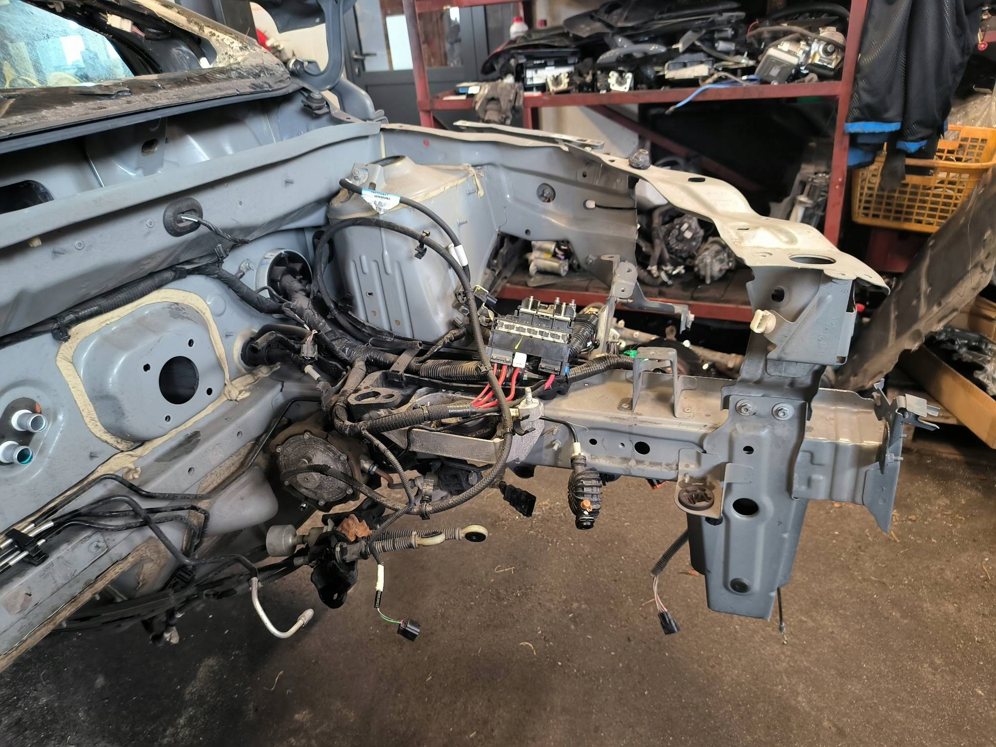 quarter left front grey DACIA JOGGER LIFT