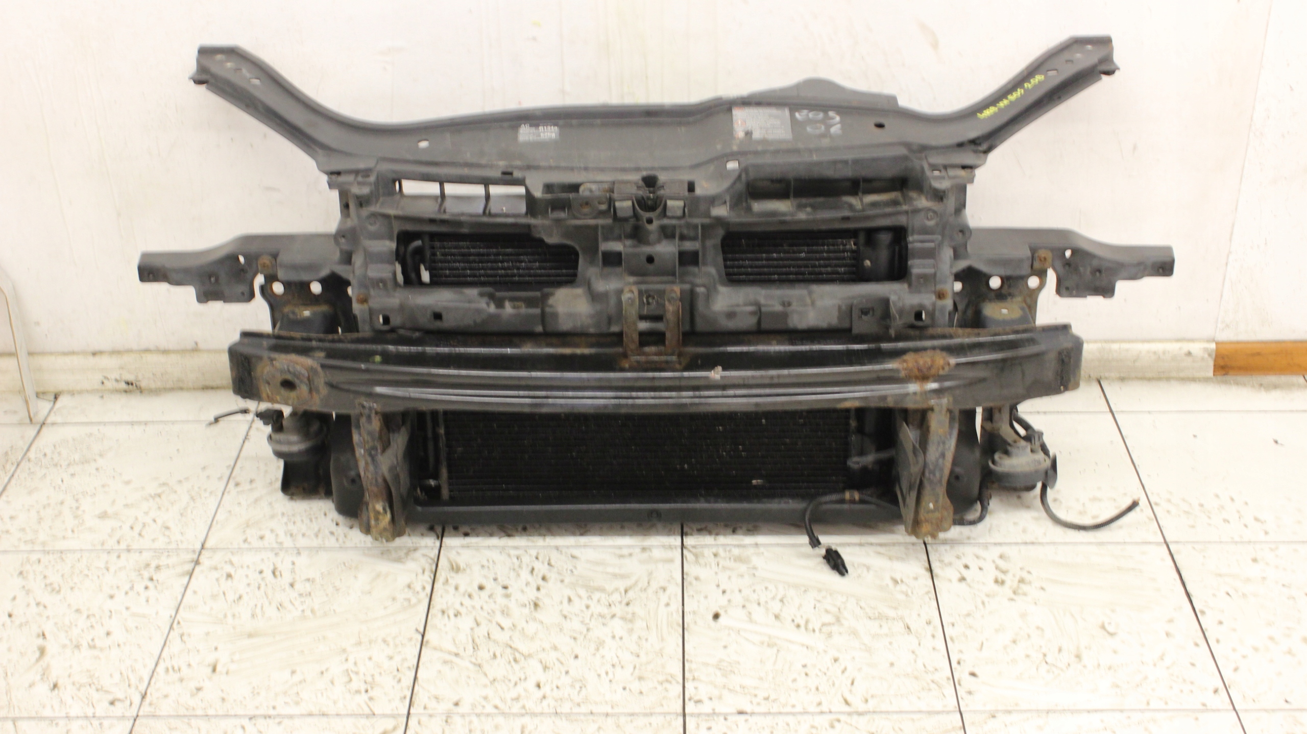 PAS PRZEDNI CHŁODNICE WENTYLATORY VW EOS 2.0 FSI