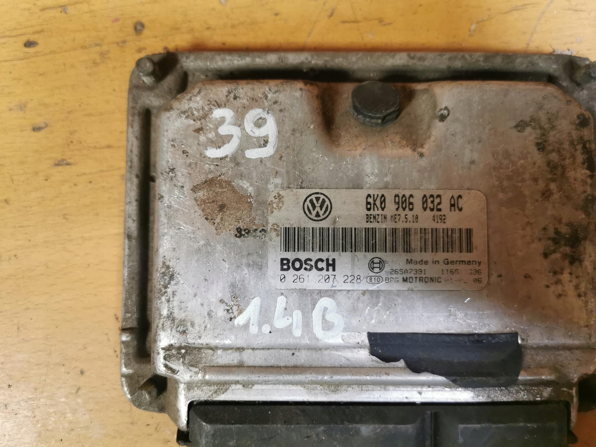 control unit computer of the engine SEAT IBIZA II 1.4 MPI 60KM 6K0906032AC