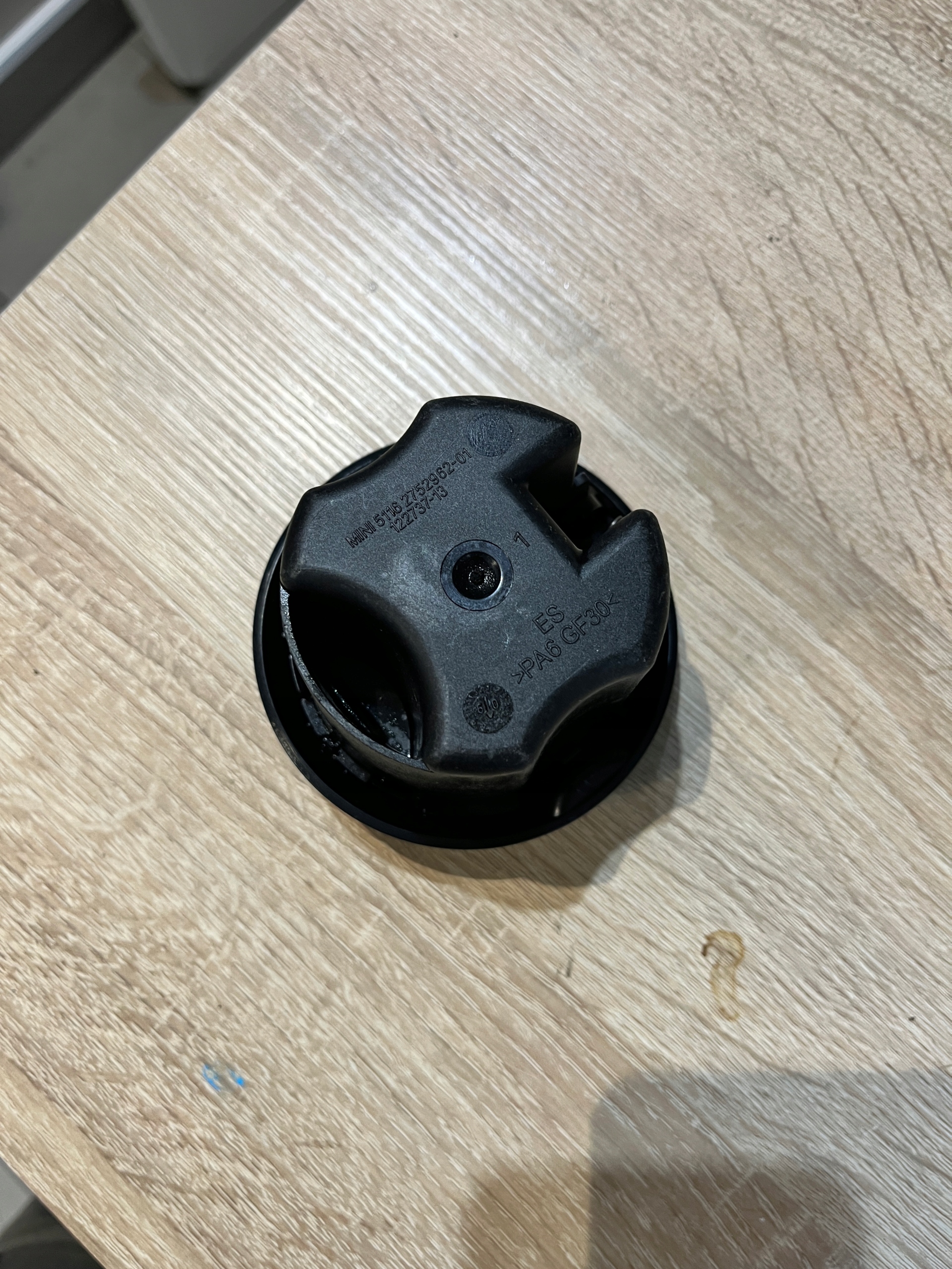7 MINI COOPER R56 UCHWYT KUBEŁ CUP HOLDER POPIELNICZKA 2752962 Producent części Mini OE