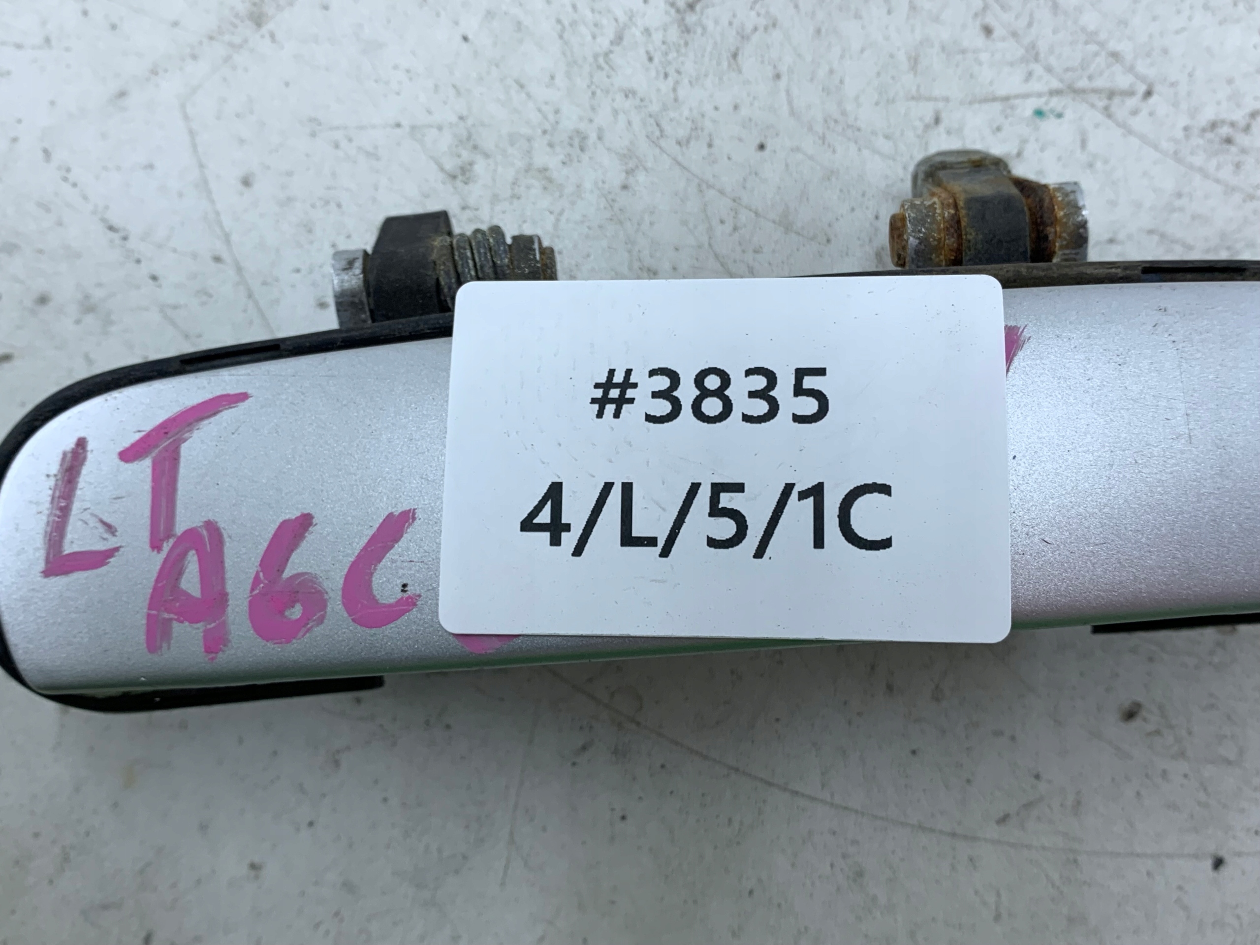 AUDI A6 C6 handle exterior left rear part LY7W