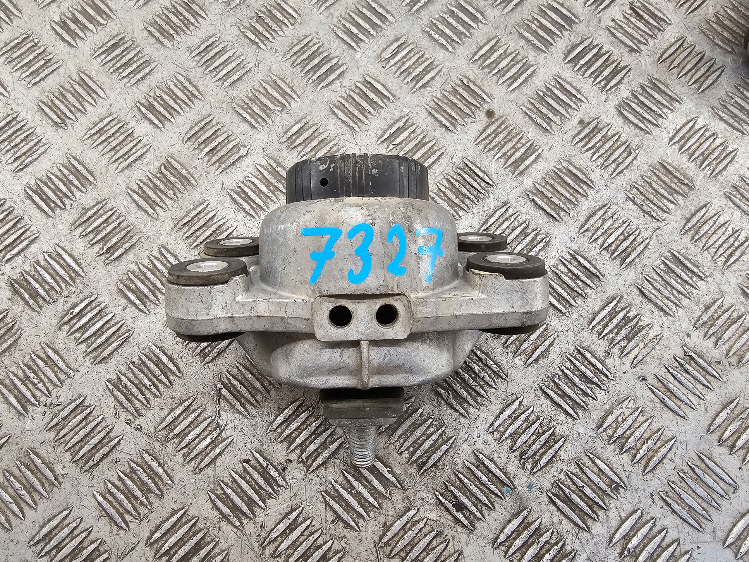 engine mount RANGE ROVER SPORT L494 3.0D CPLA6A003BD