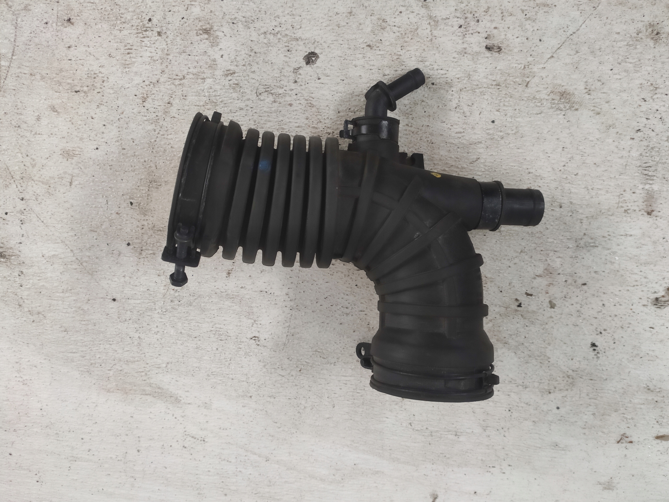 HYUNDAI I20 III 2021 1.0T pipe air hose