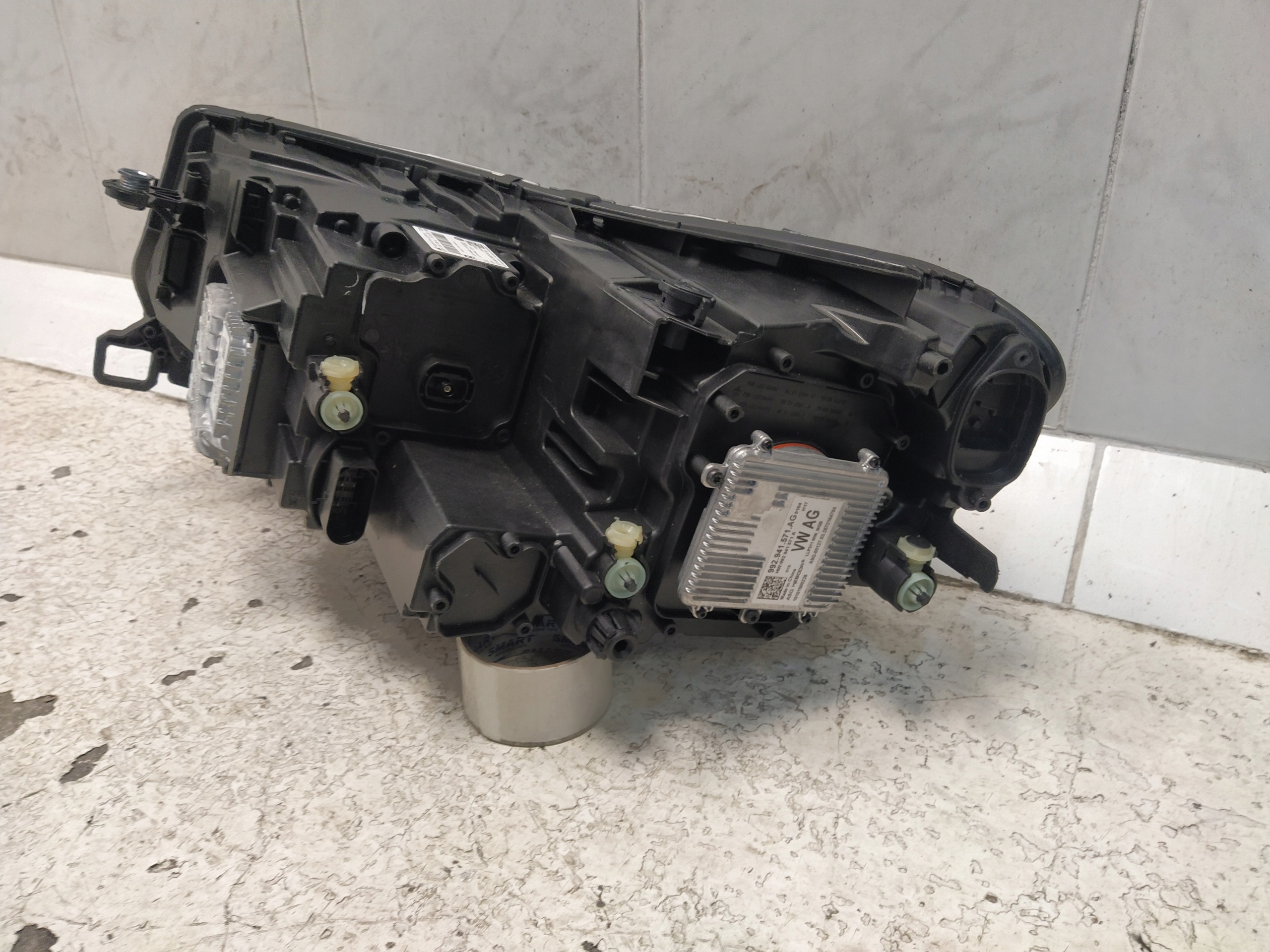 VW TIGUAN III light lights REFLEKTOR front FULL LED IQ LIGHT right left