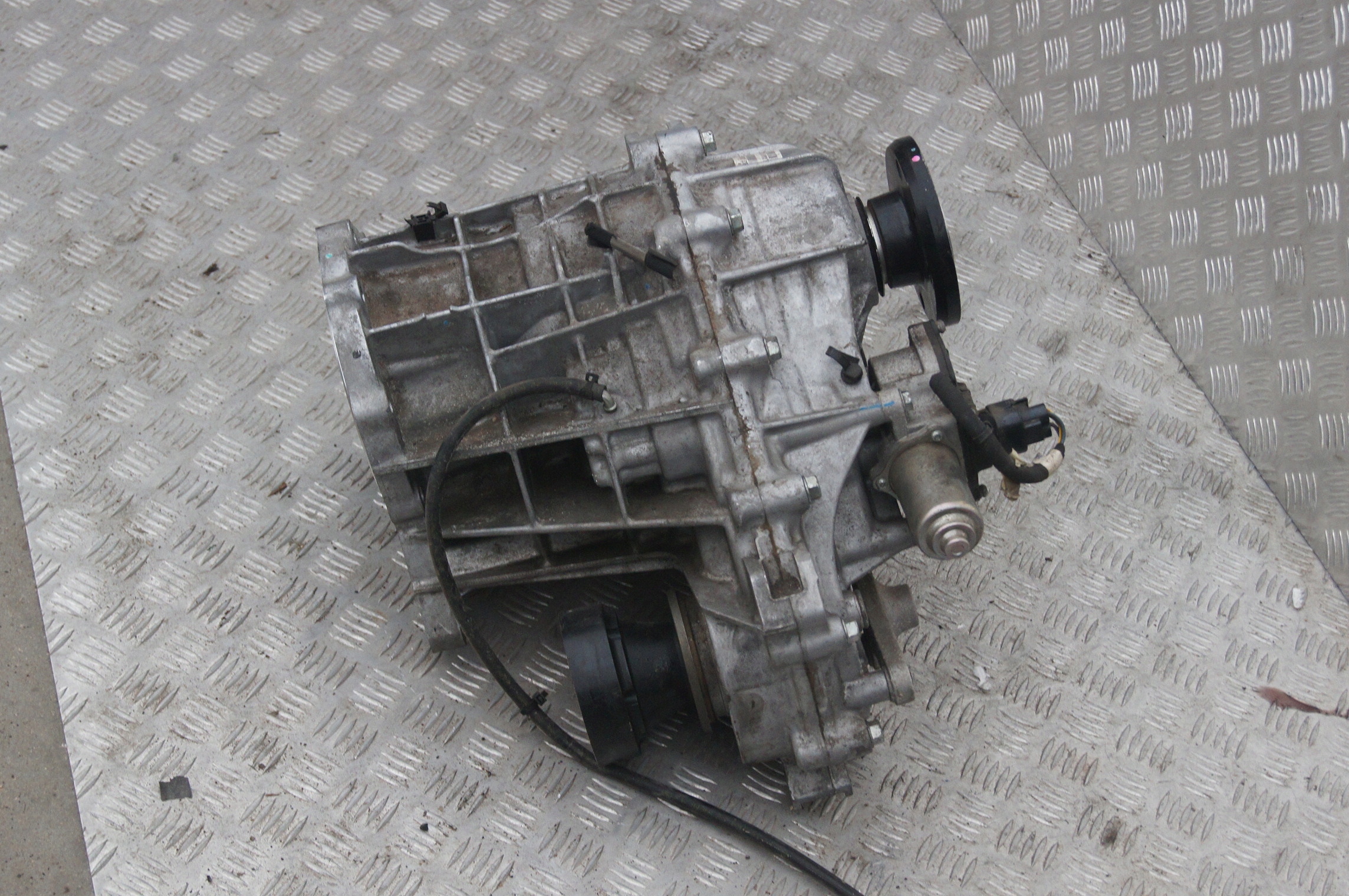 Ford Ranger IV 2018 reduktor skrzyni 3 2 TDCI