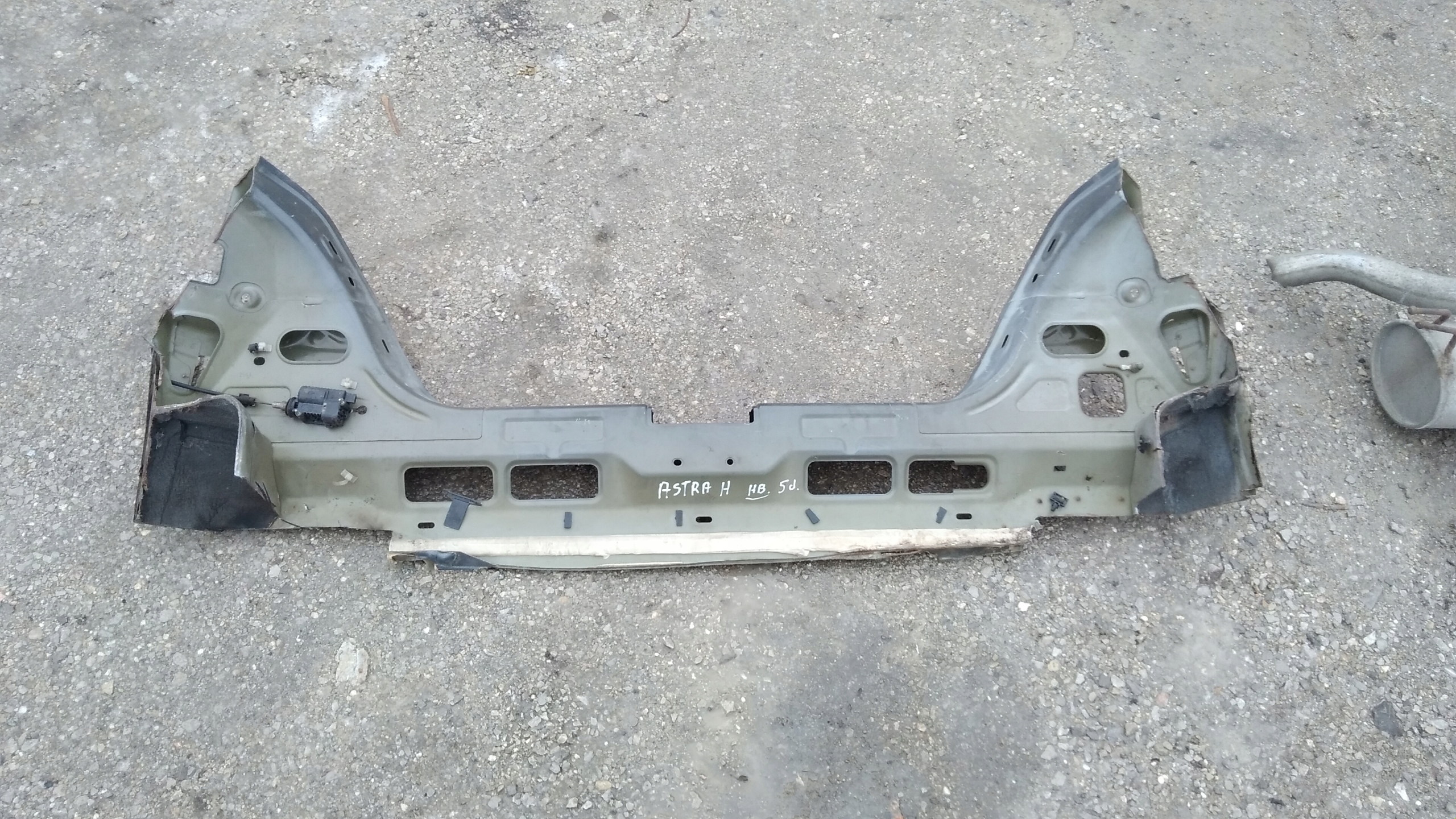 6939 - ЗАДНІЙ РЕМІНЬ OPEL ASTRA H III ЗАДНІЙ HB 03-14 5 D