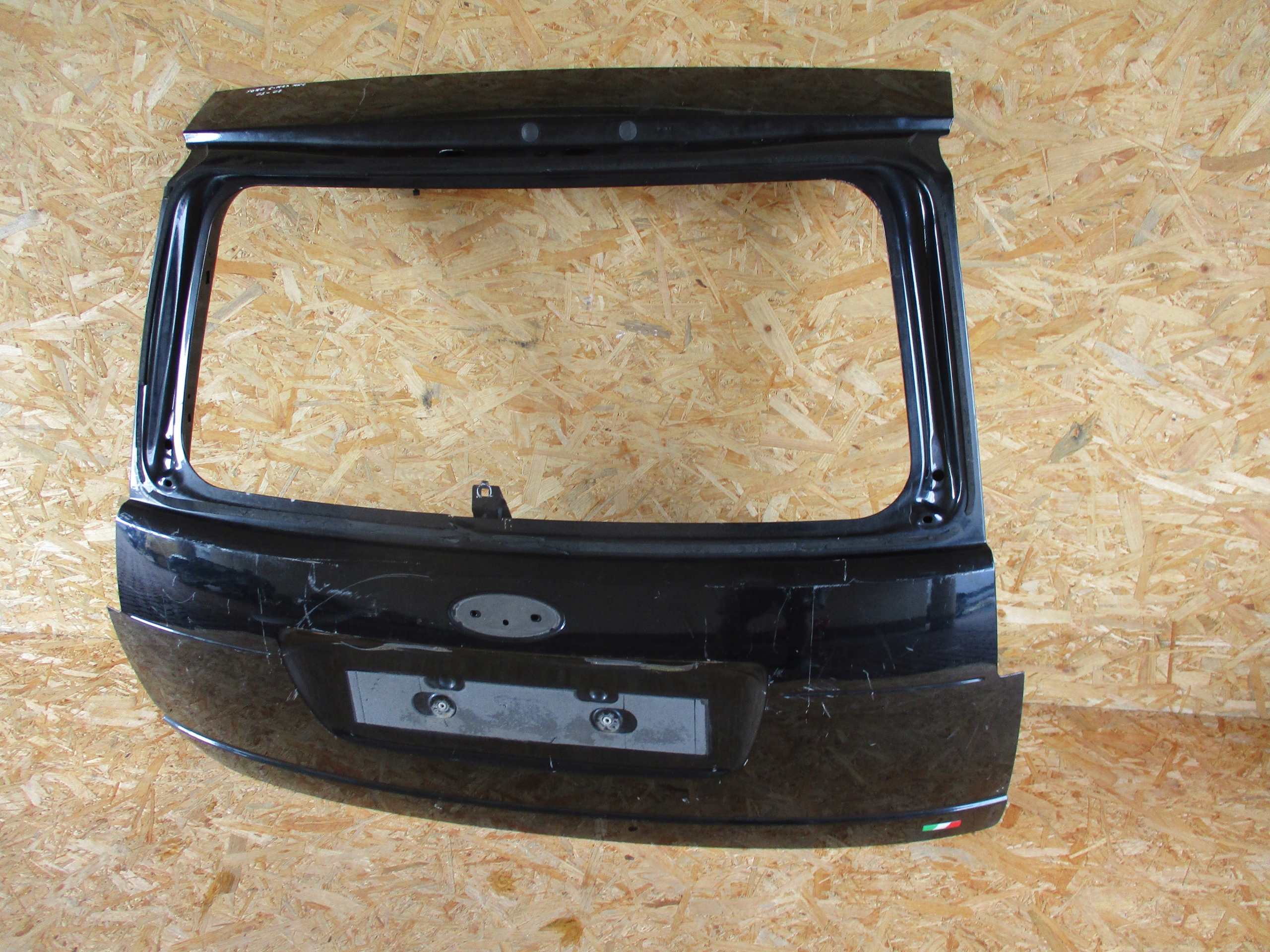 boot door rear FORD C MAX 03-07