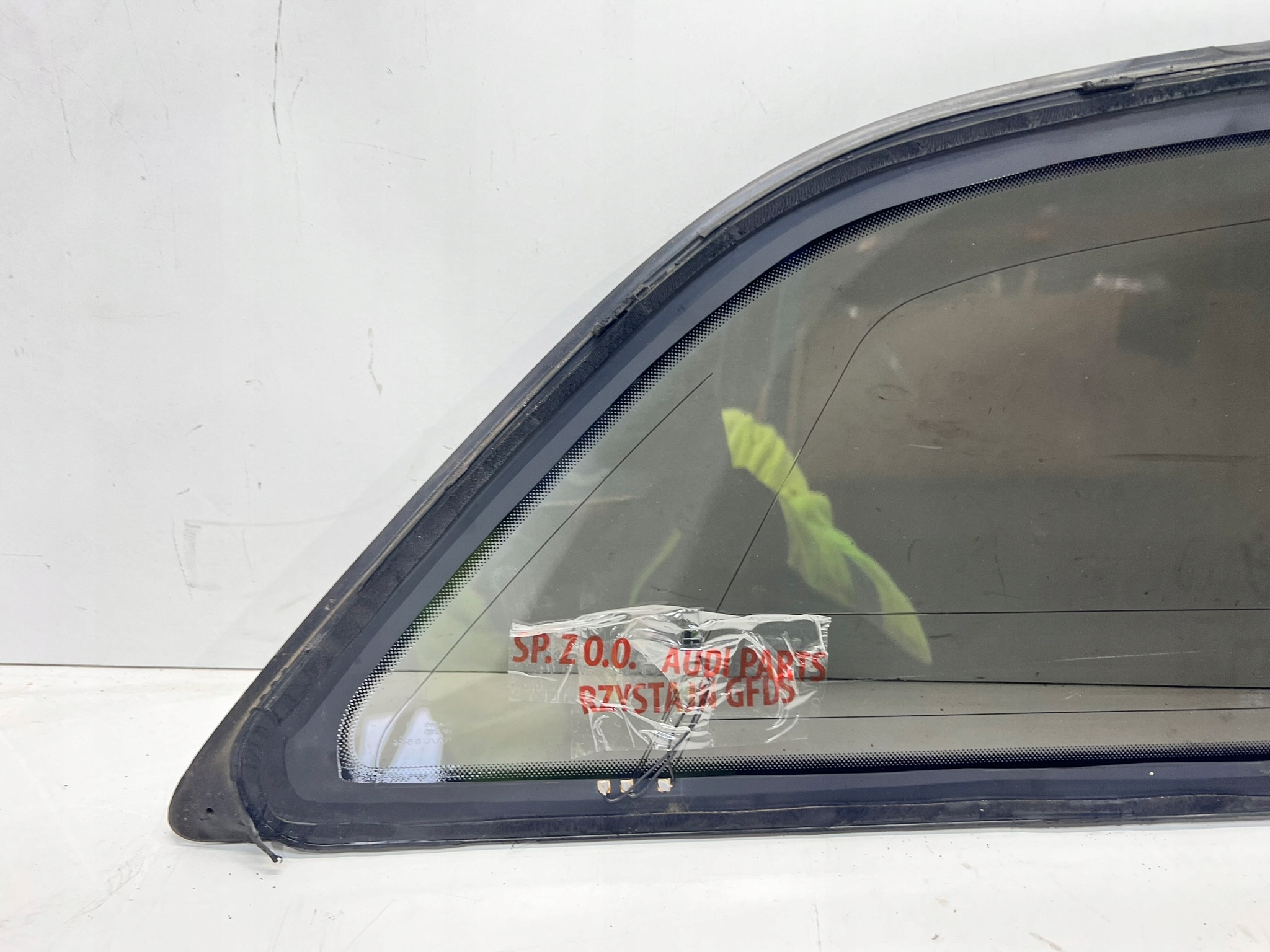 window bodywork left rear part AUDI A6 C6 4F9 AVANT 2009R