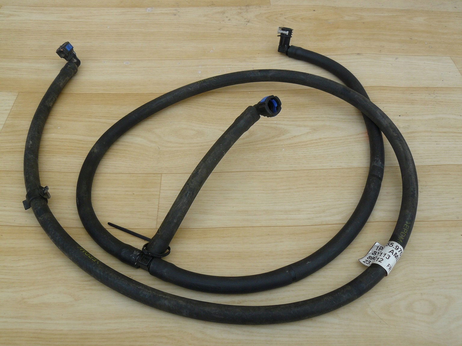 1P0955970B - ШЛАНГ ДЛЯ ОМЫВАТЕЛЯ SEAT LEON II 09-12 LIFT