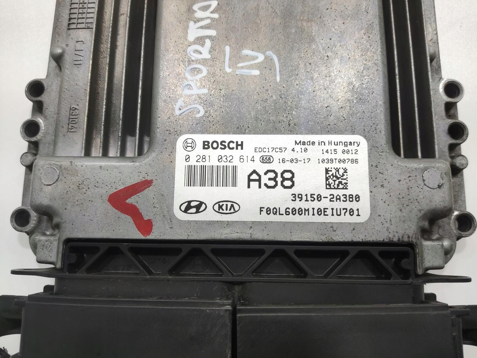 control unit computer of the engine KIA SPORTAGE IV 1.7 CRDI 2016-2021 39150-2A380