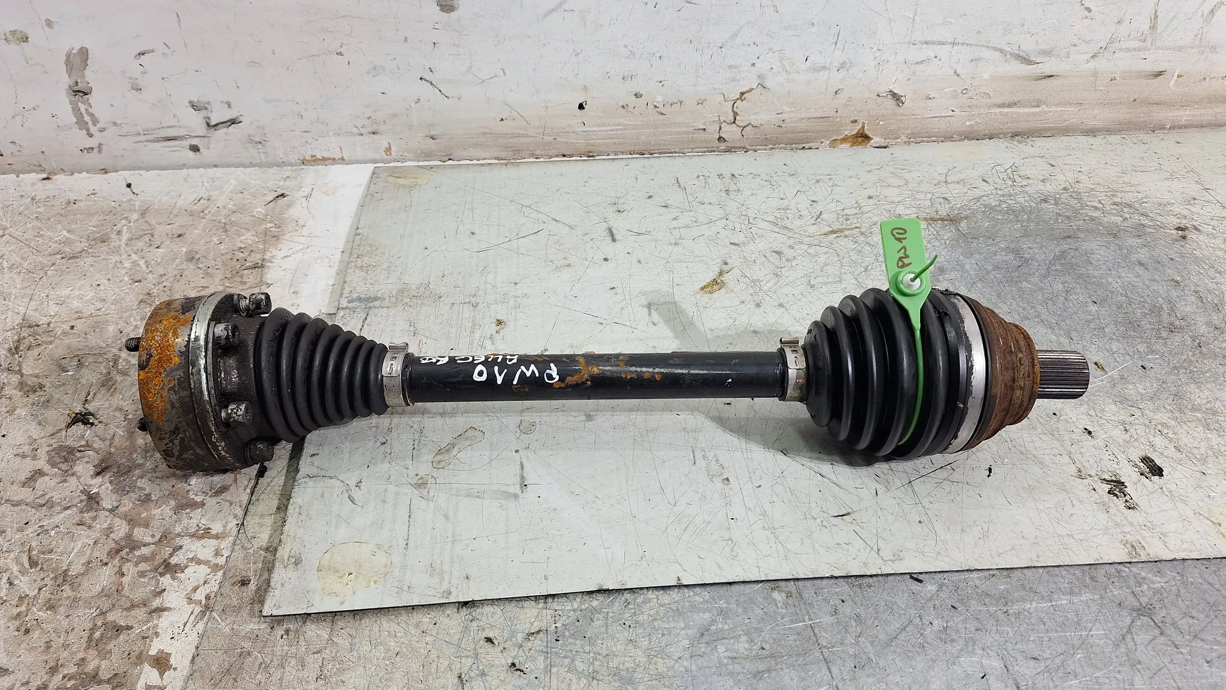 semi-axis left front 1K0407271CP AUDI A3 8P GOLF V LEON II 2.0TDI 1.9TDI 2.0FSI