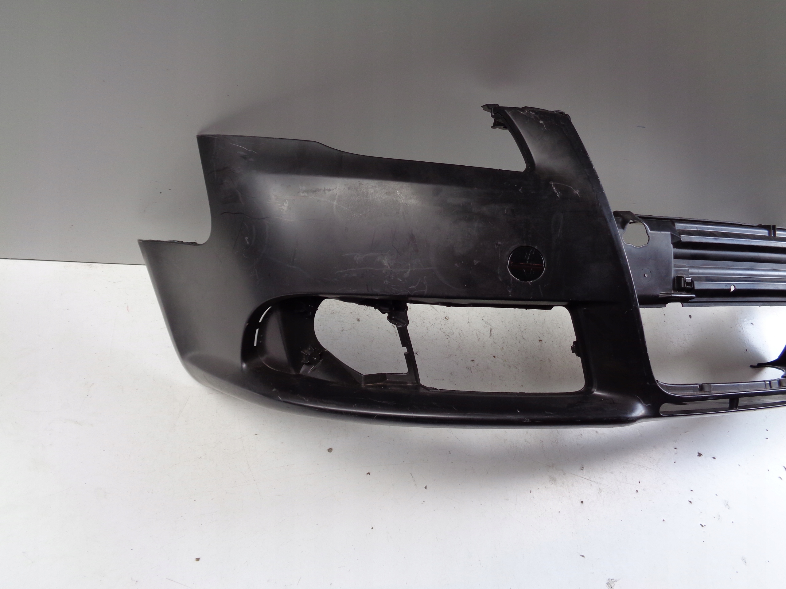 NO-WY-- front bumper AUDI A4 B7 8E 8E0 04-07 S-LINE NR 51224