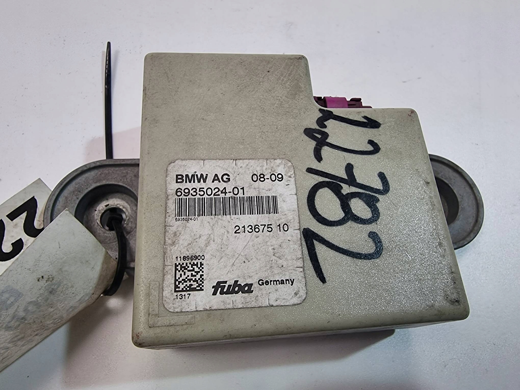 amplifier ANTENY 6935024-01 BMW 740 D