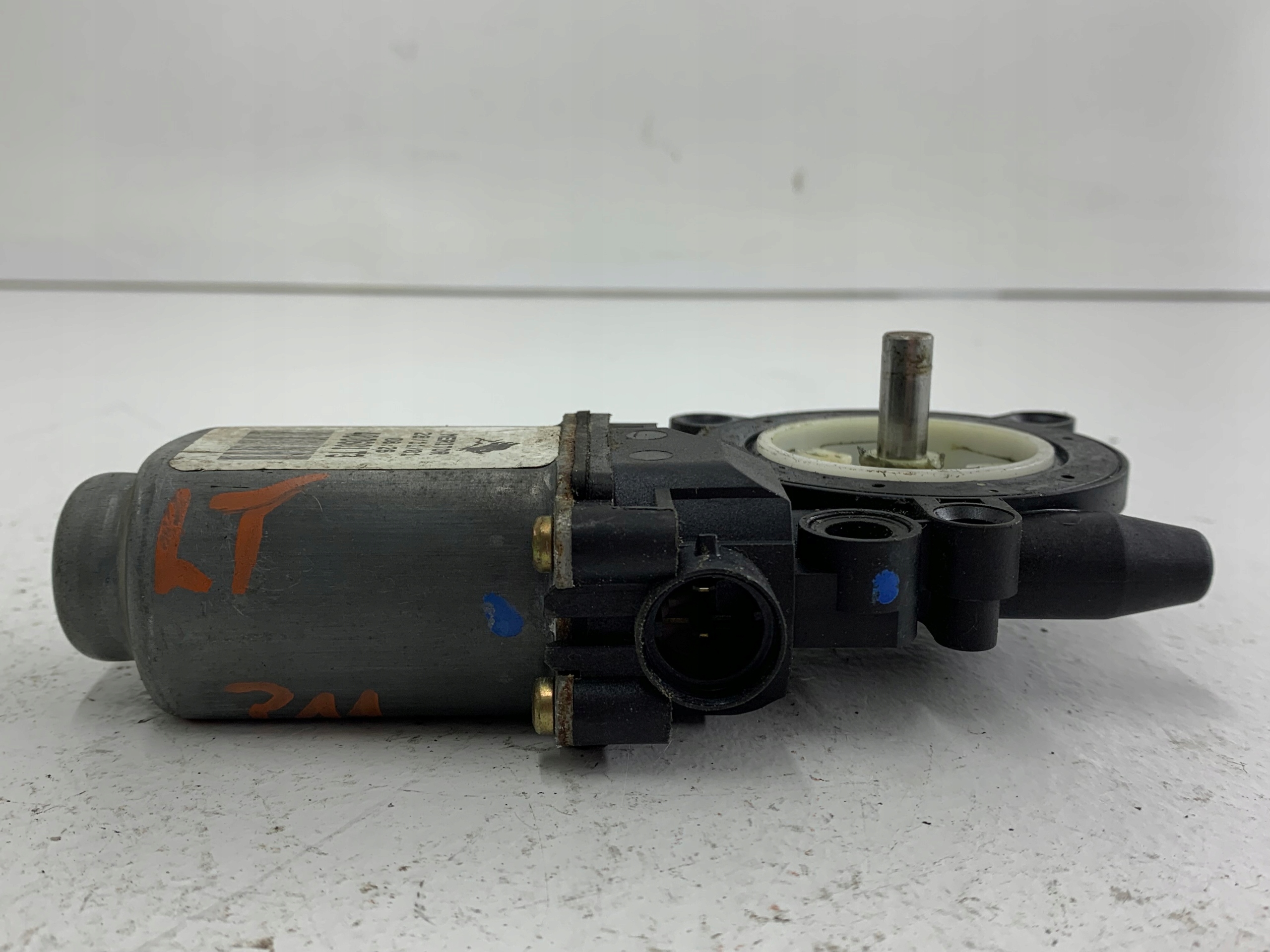 NISSAN PRIMERA P11 mini motor windows left rear part 400601T3