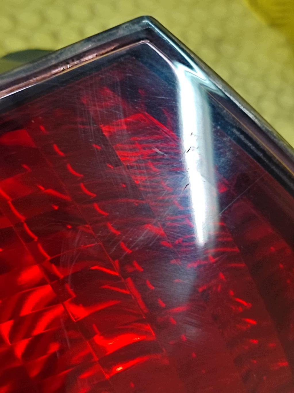 PEUGEOT 407 light left rear part