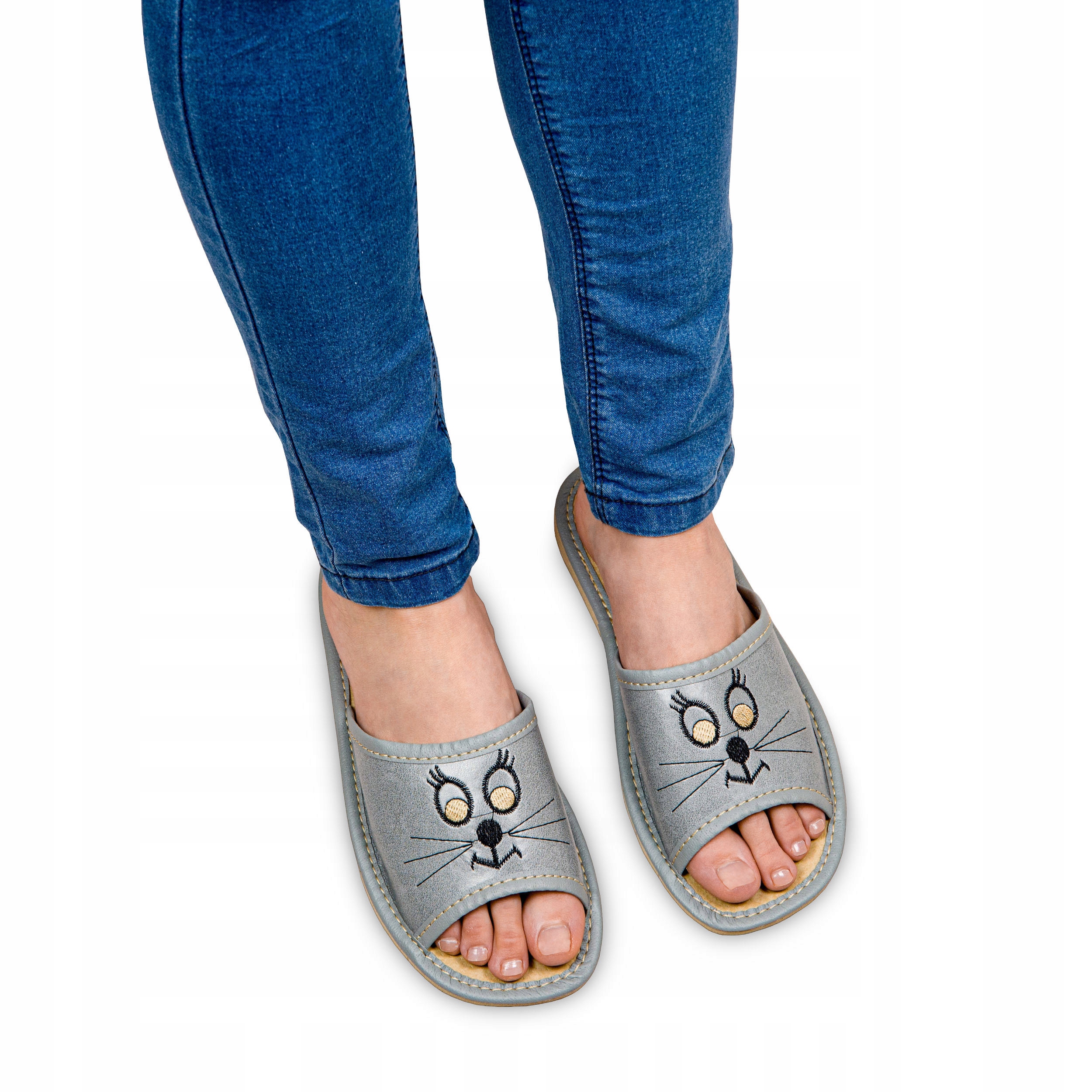 

Śmieszne kapcie klapki damskie Kotek lekkie domowe