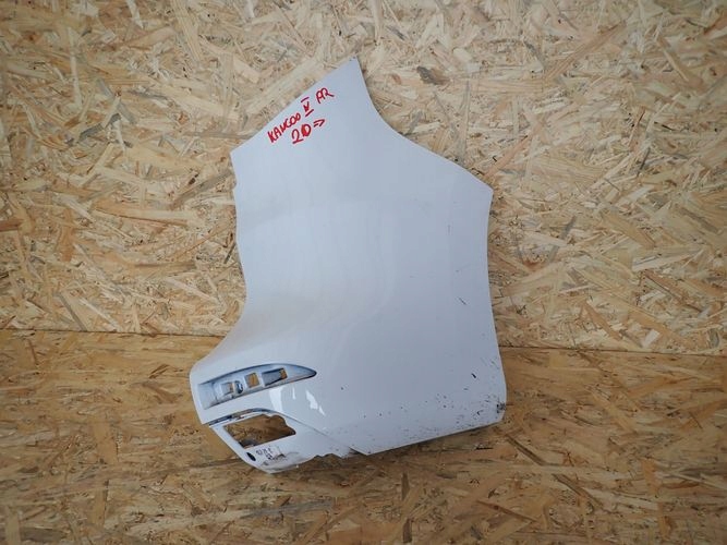 RENAULT KANGOO IV 20- ECKE DER STOSSSTANGE RECHTS HINTEN HECK