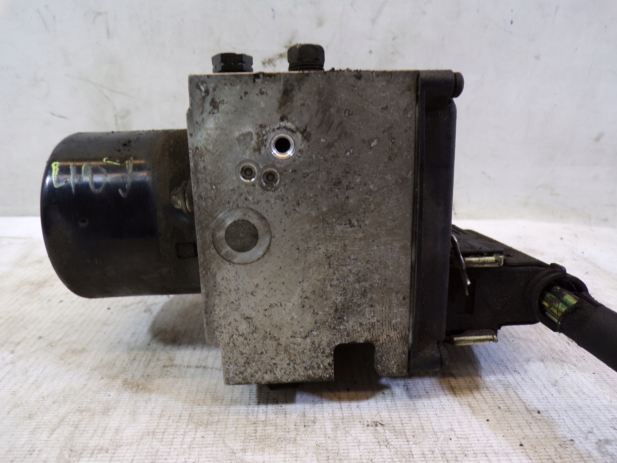 Pompa ABS PEUGEOT 407 15732101 (3)