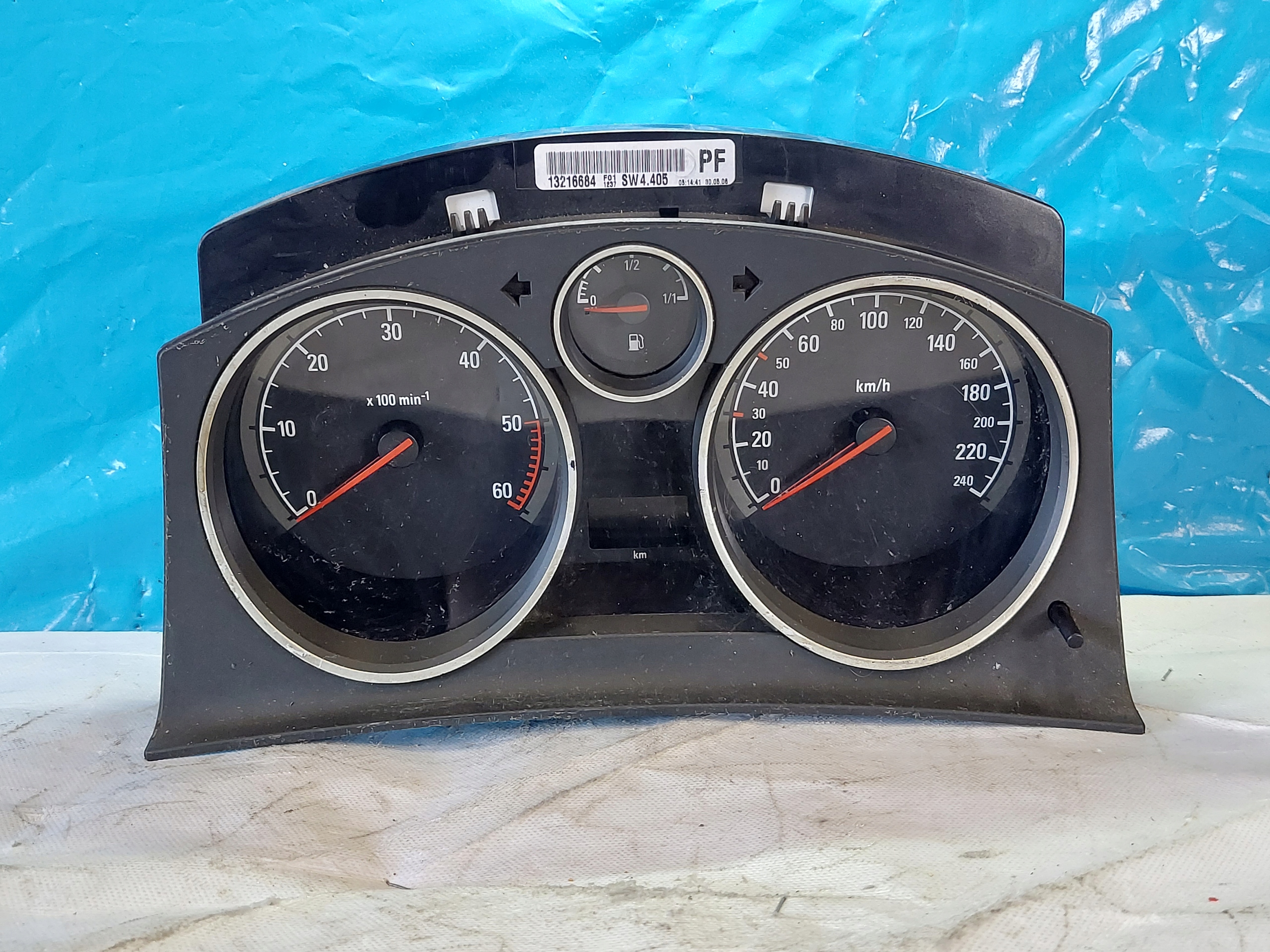 dials clock ZAFIRA B 1.9 CDTI 13216684