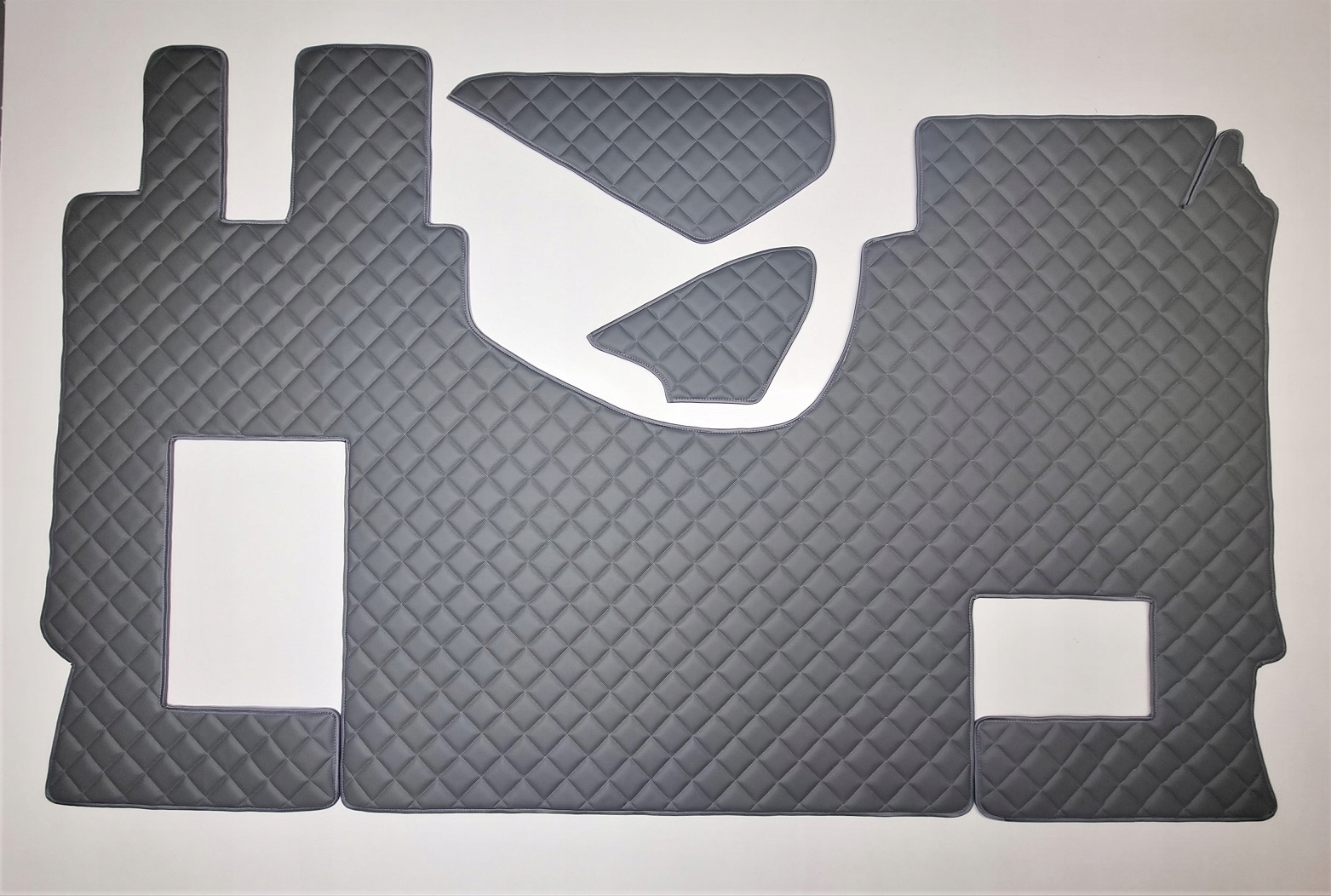 DYWANY MERCEDES ACTROS MP4 N/A