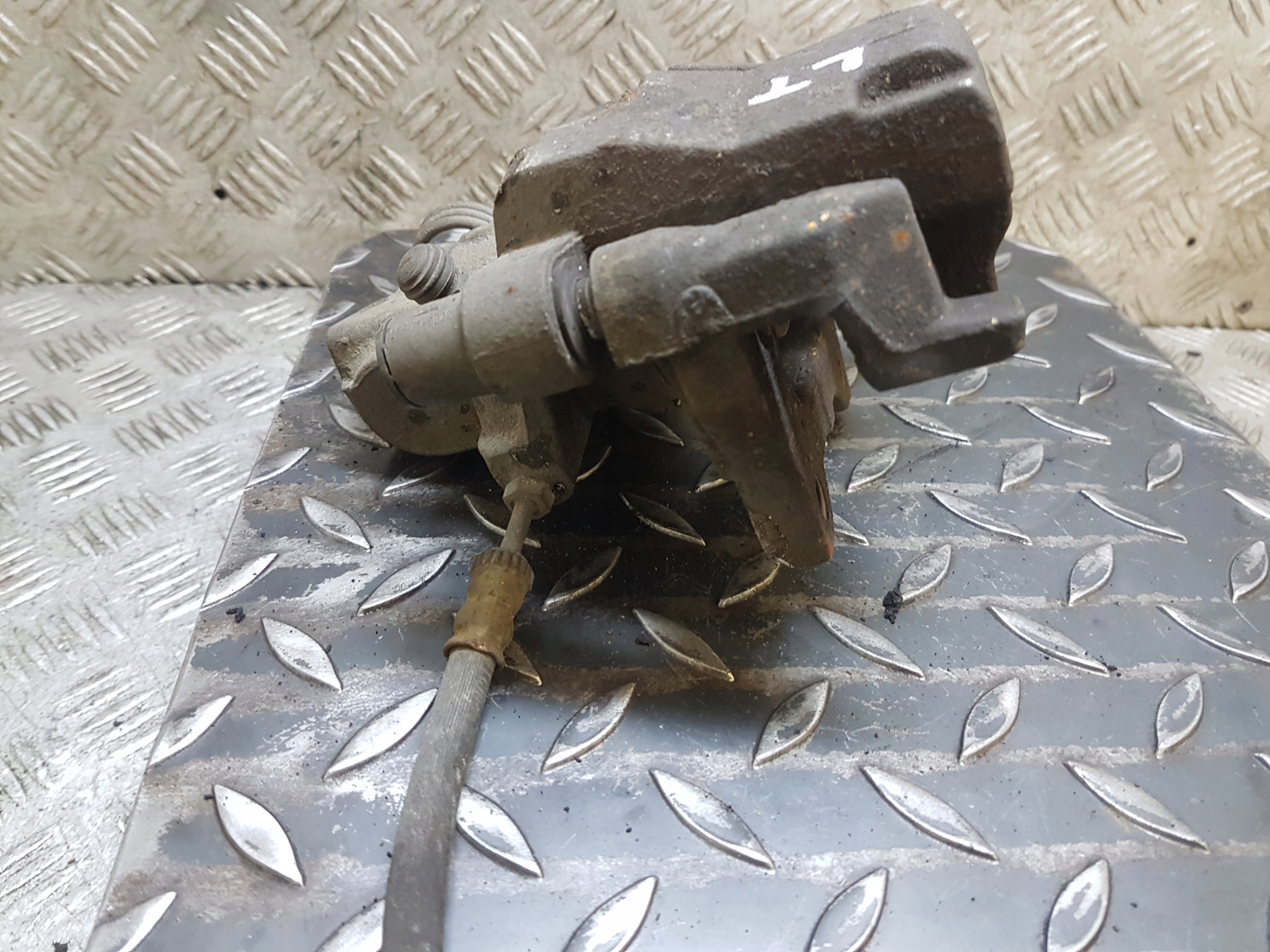 caliper brake left rear part rear CITROEN C5 III 9657281280