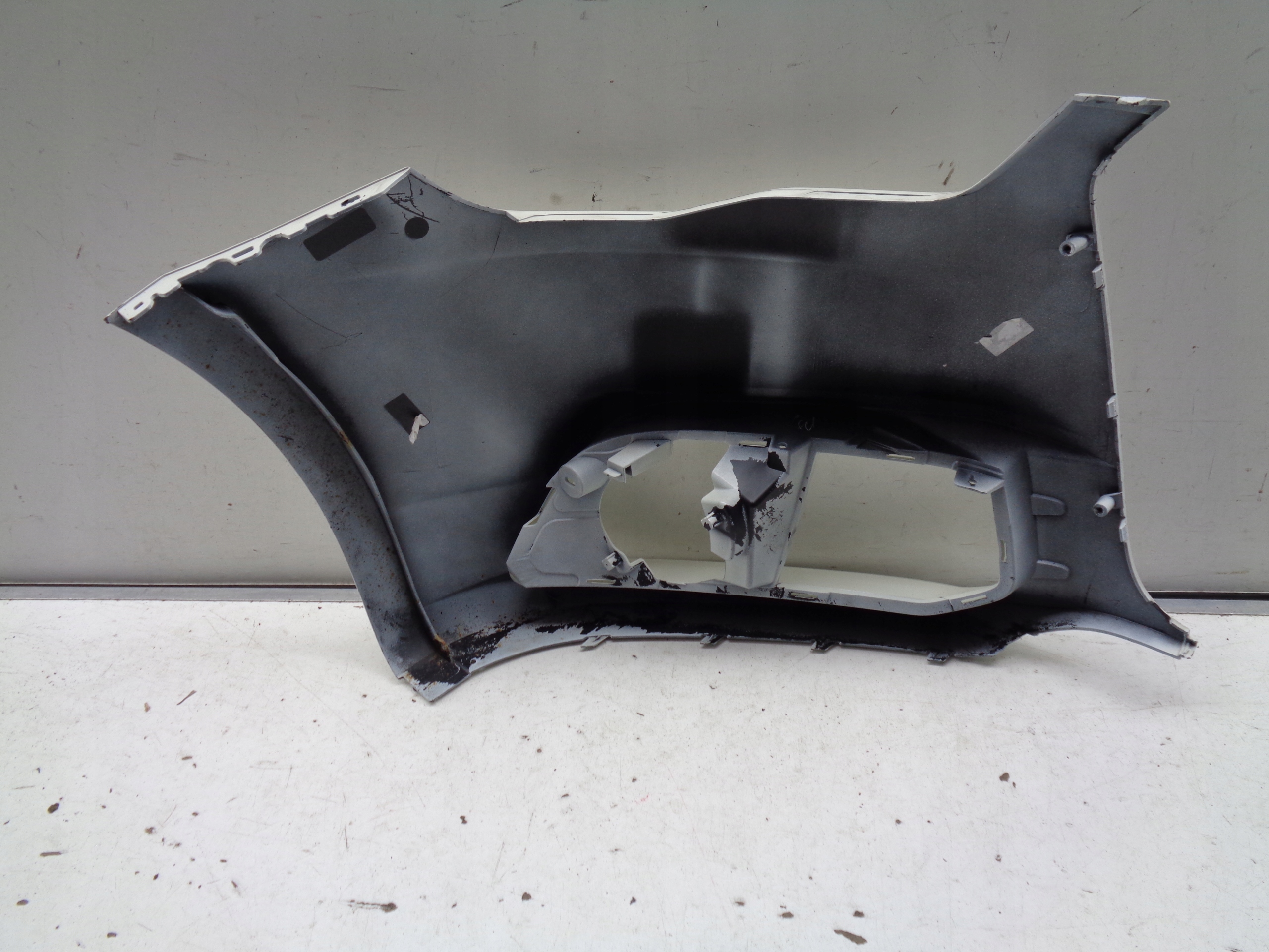 ECKE DER STOSSSTANGE LINKS AUDI A1 8X 8X0 10