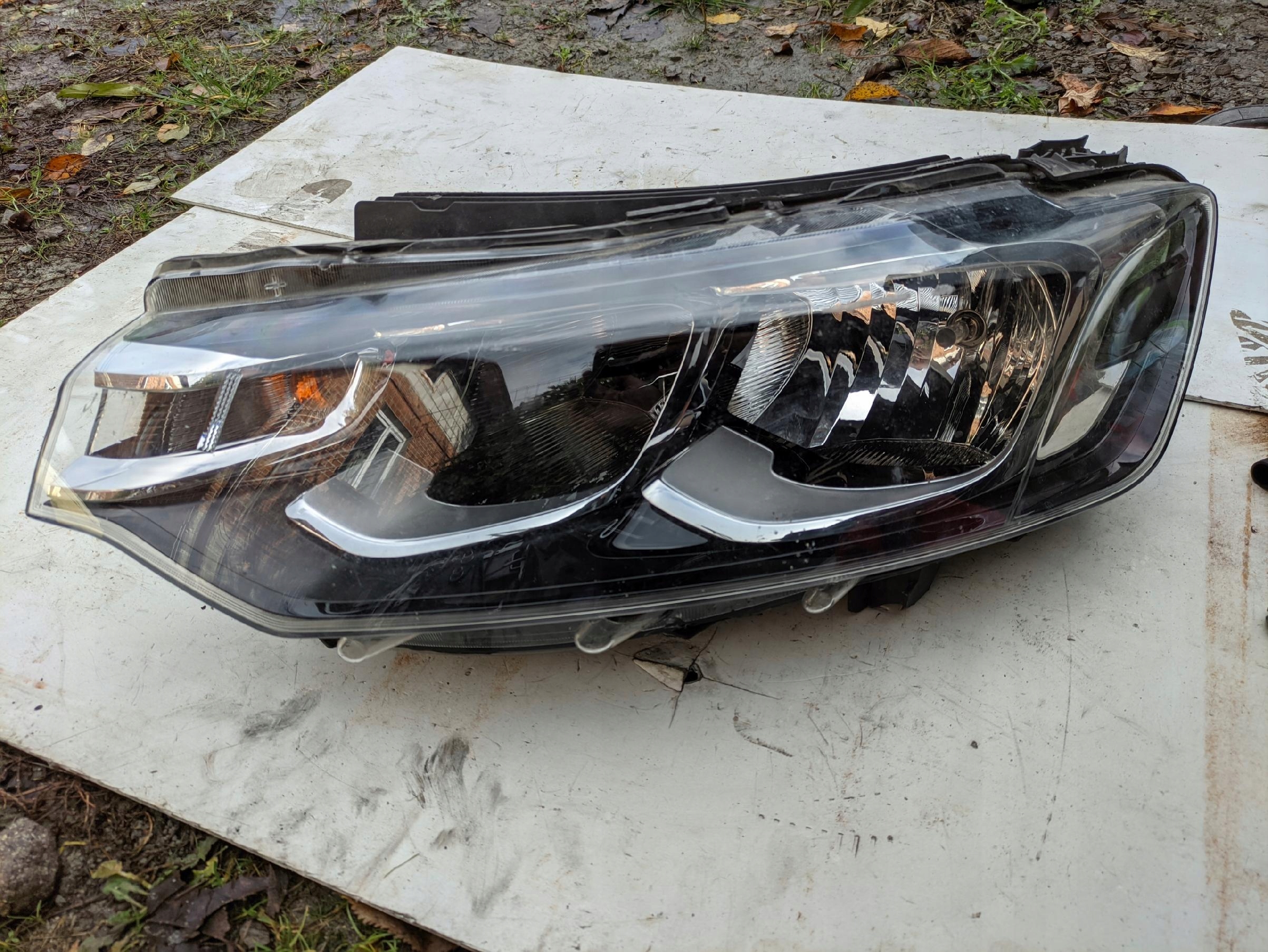 Reflektor Citroen OE 9817298480