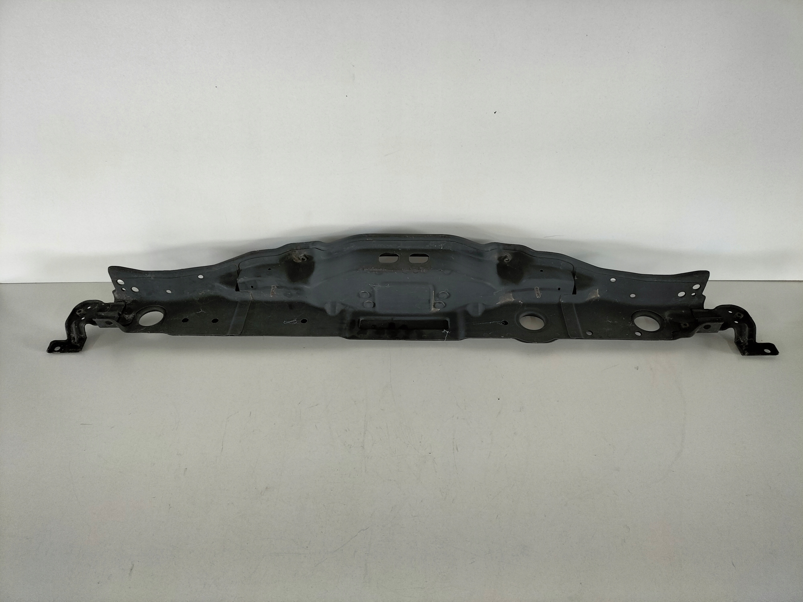support panel for radiators upper central HYUNDAI I40 11