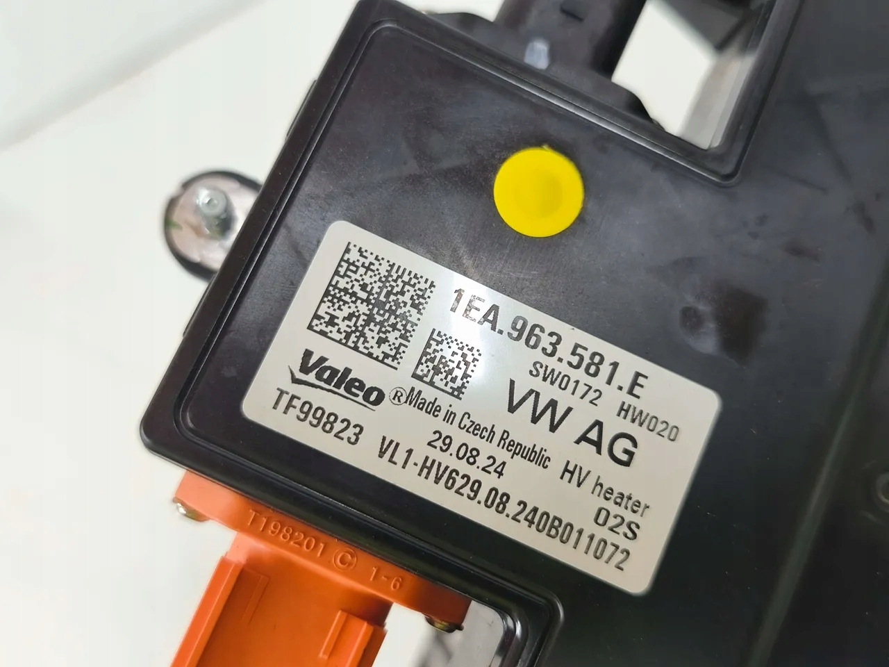 vw id.5 отопитель нагреватель pro Двигатель электрический 210kW (286 HP) E39 2024