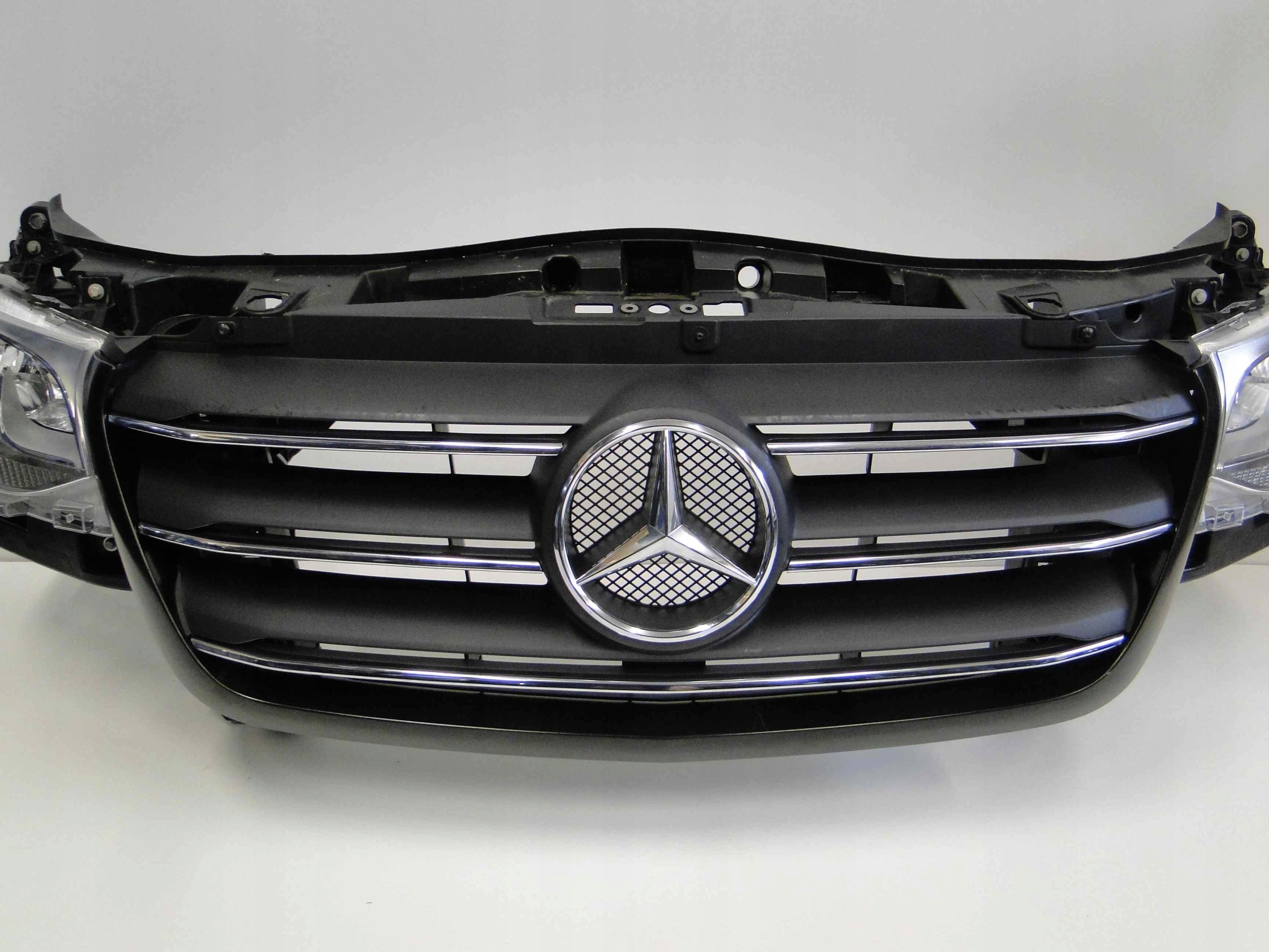 MERCEDES SPRINTER W907 907 GRILL LAMPA WZMOCNIENIE Typ samochodu Samochody osobowe Samochody dostawcze