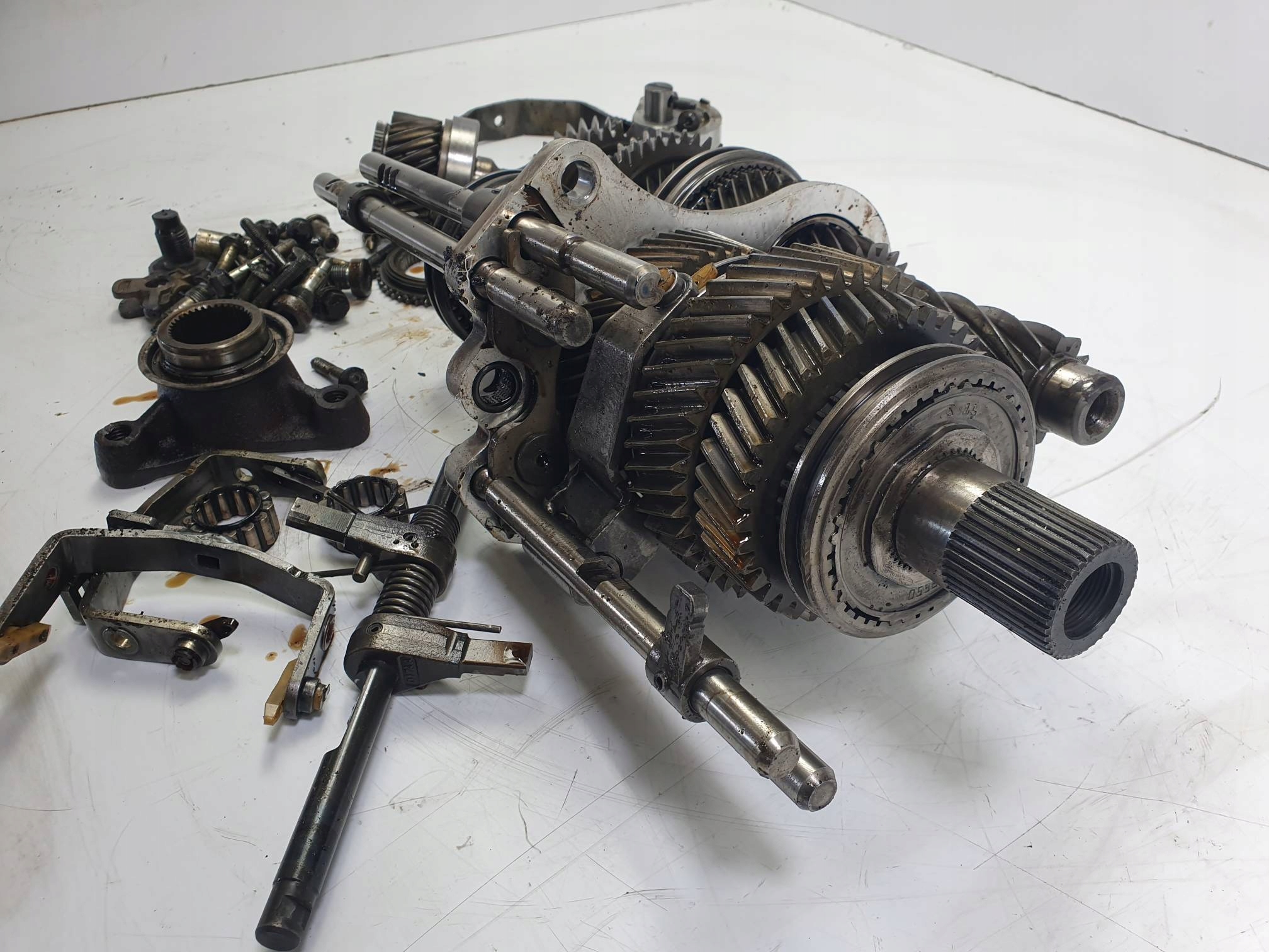 Getriebe CZESCI GK3R-7009-GA FORD TRANSIT MK8
