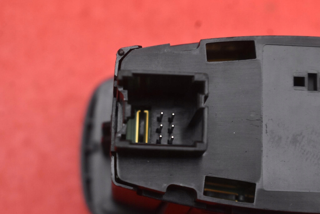 switch light switch XXXX-13D061-XX FORD FOCUS MK4 18-21