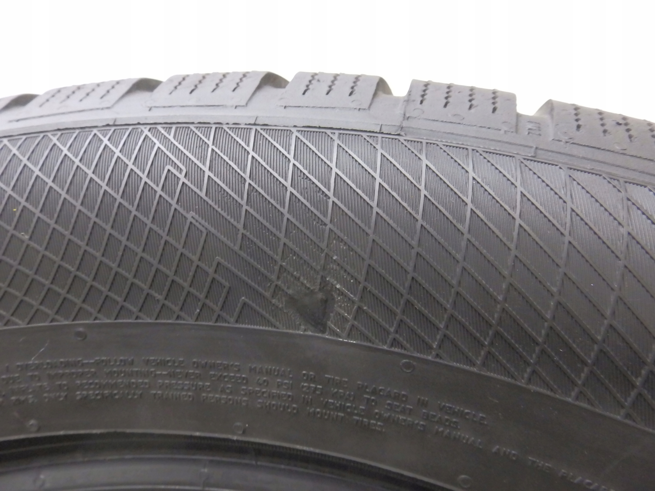 Opona zimowa Continental Contact 275/50/20 XL Marka Continental