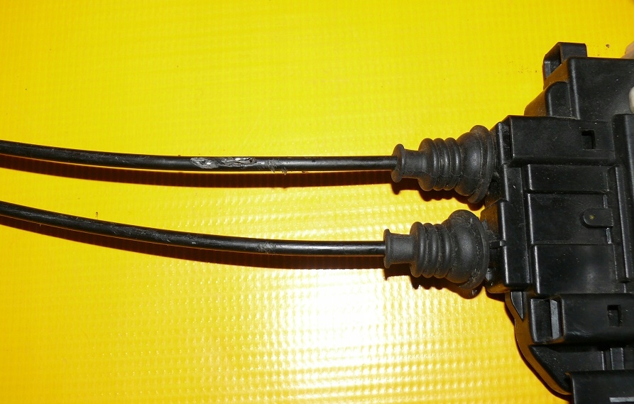 lock door left front ropes HYUNDAI I30 07-12 EU 5D 6 vertical 81310-2L020