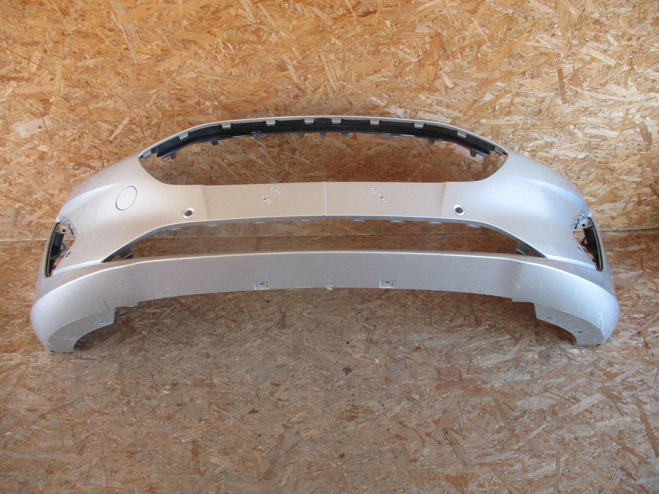 bumper front front FORD FIESTA MK8