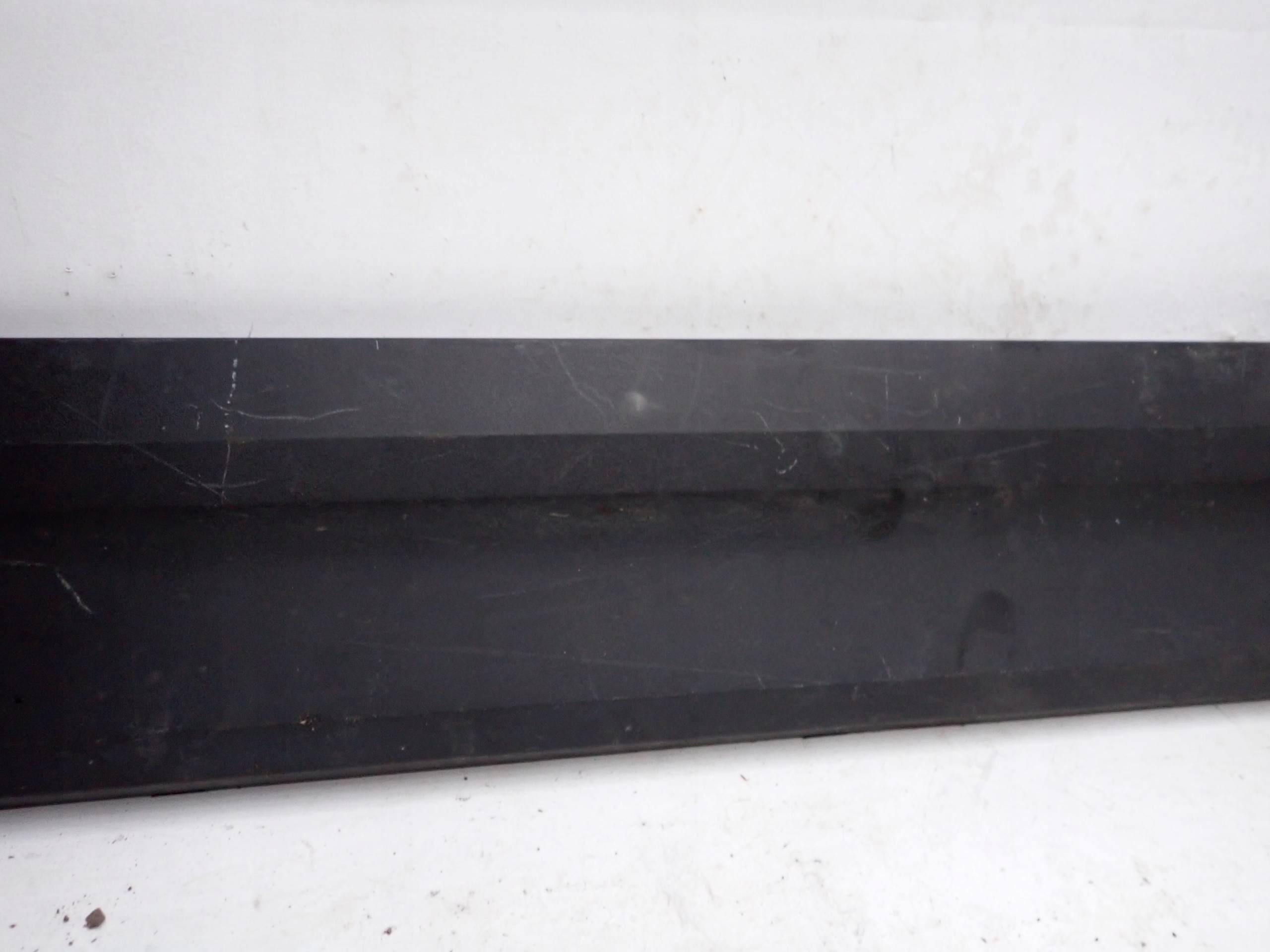 VOLVO XC40 17- moulding door right front
