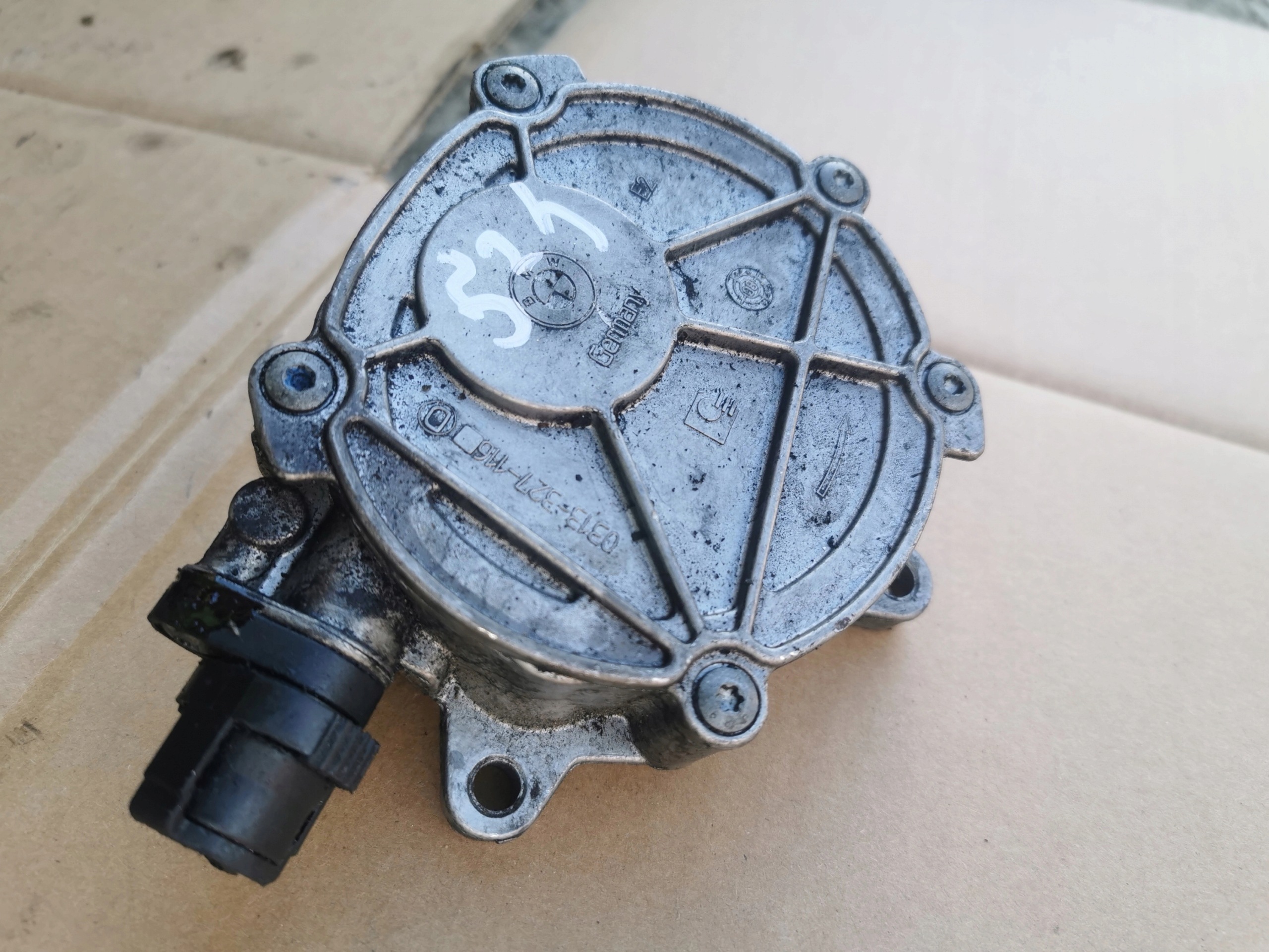 BMW E60 520I 0313-327-116 Pompa VACUM WACUM