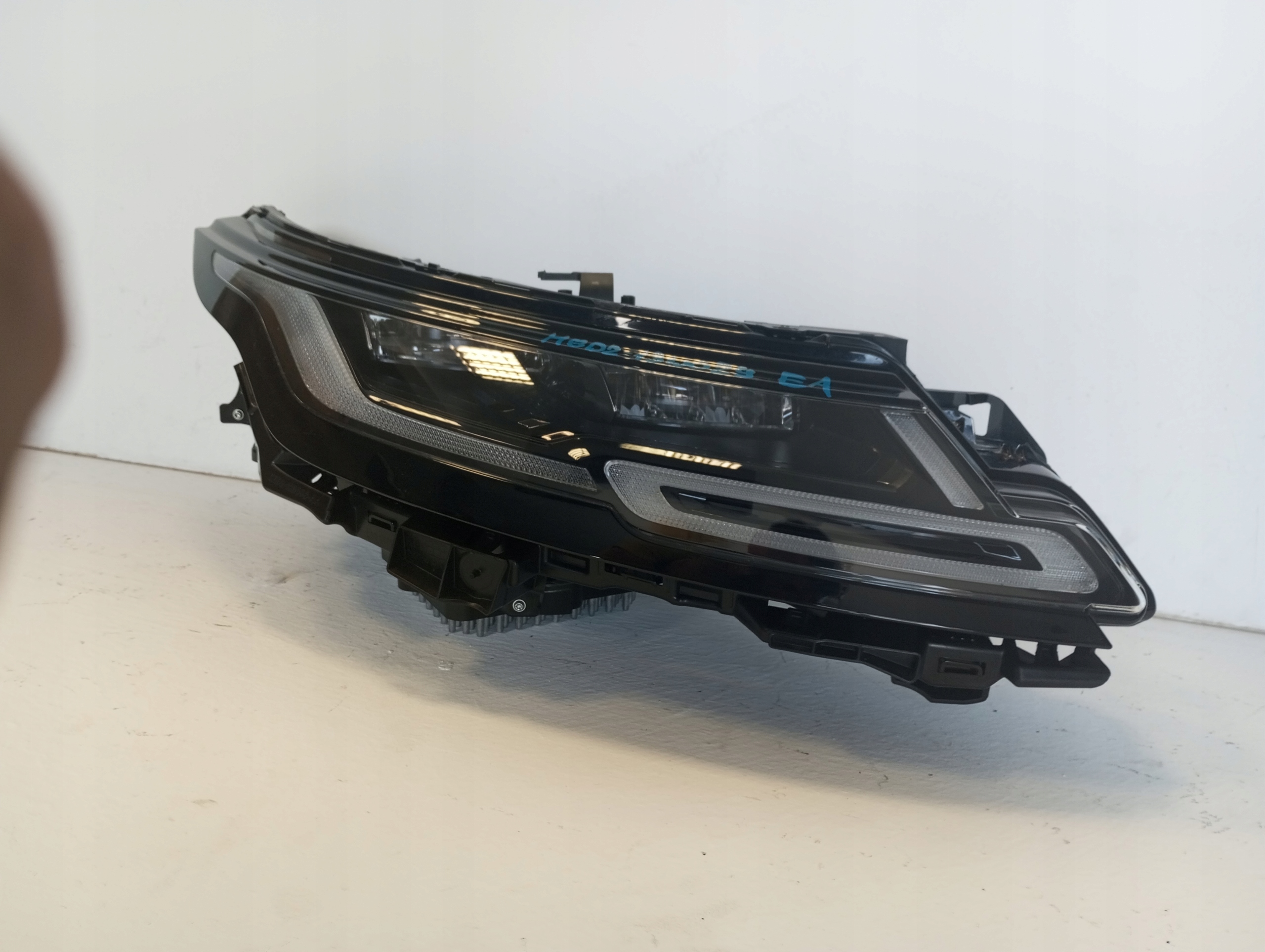 light FULL LED RANGE ROVER EVOQUE II M8D2-13W029-EA