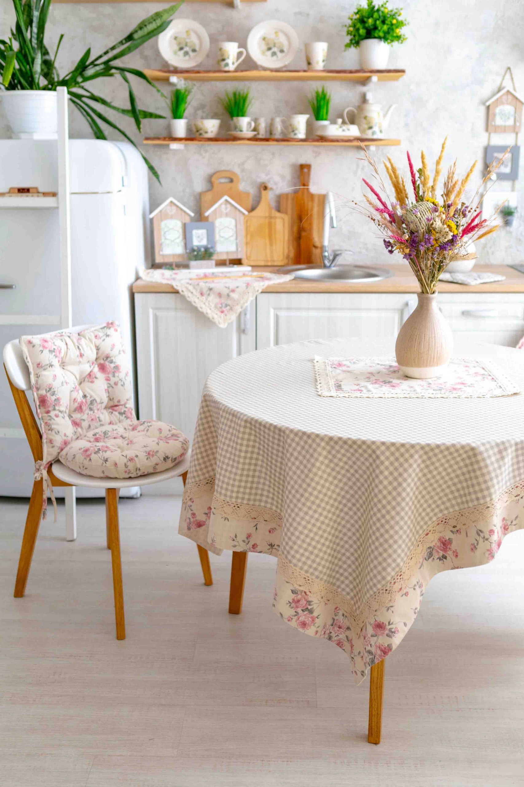 Ubrus 134x180 cm Bella Grey