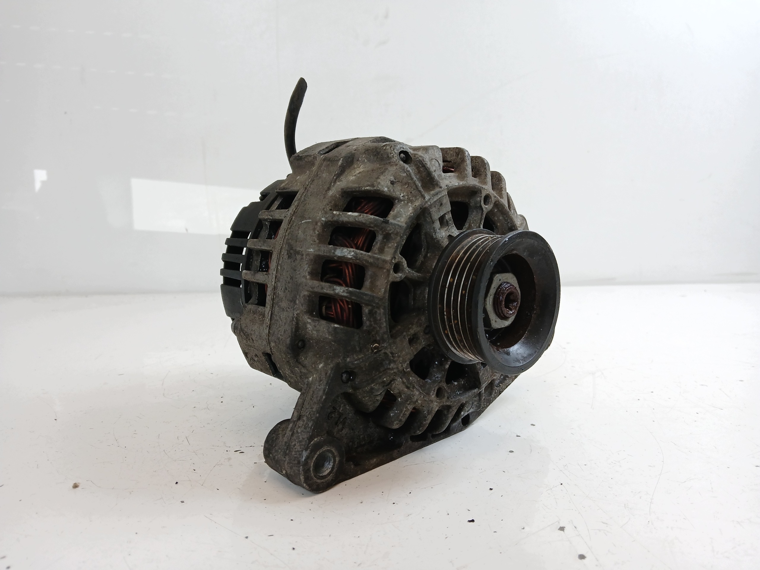 AUDI A4 B5 VW PASSAT B5 1.8 alternator 06B903016D 90A