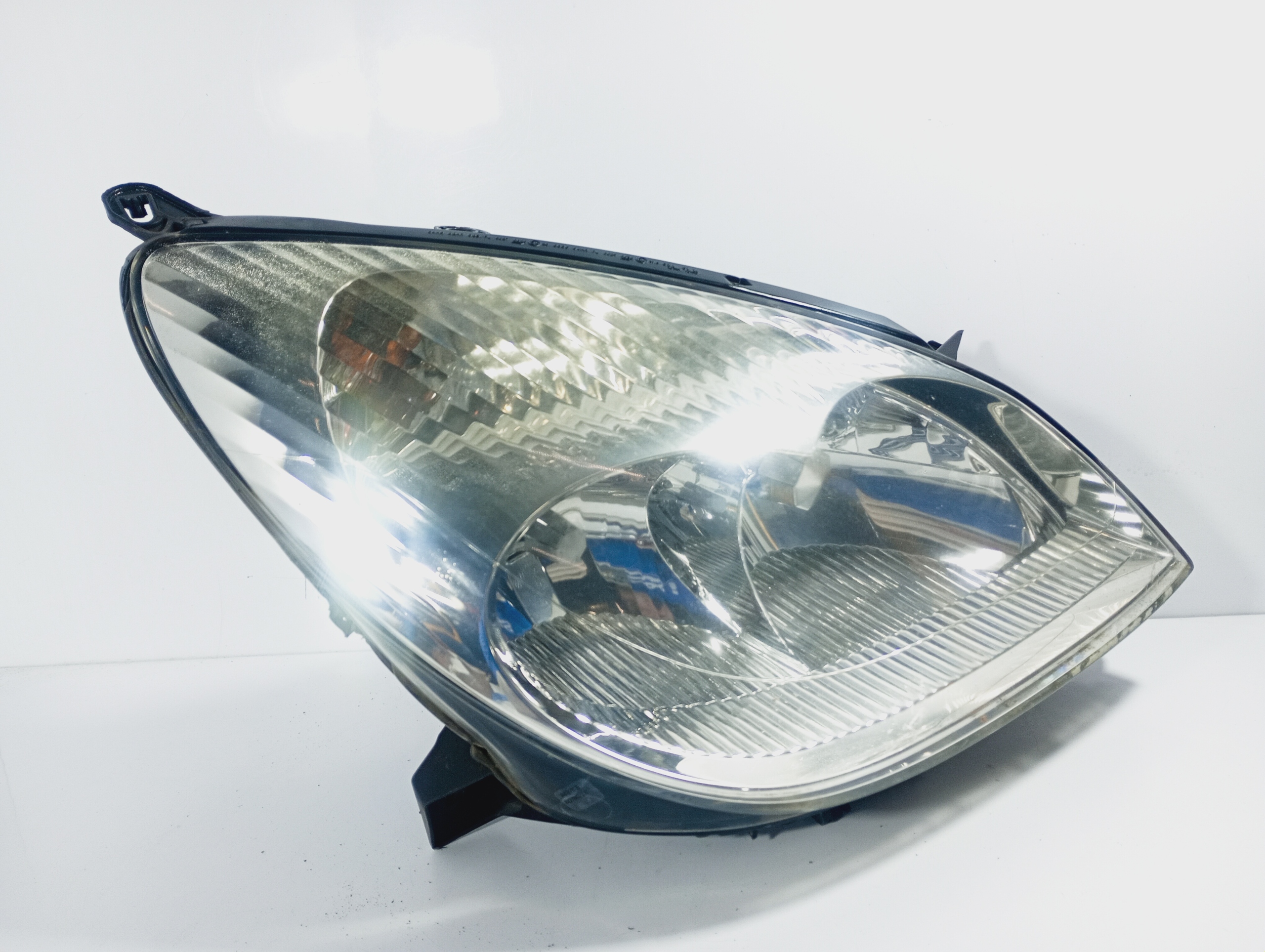 light right front reflektor right front 89004486 Citroen C5 and 1 01-04