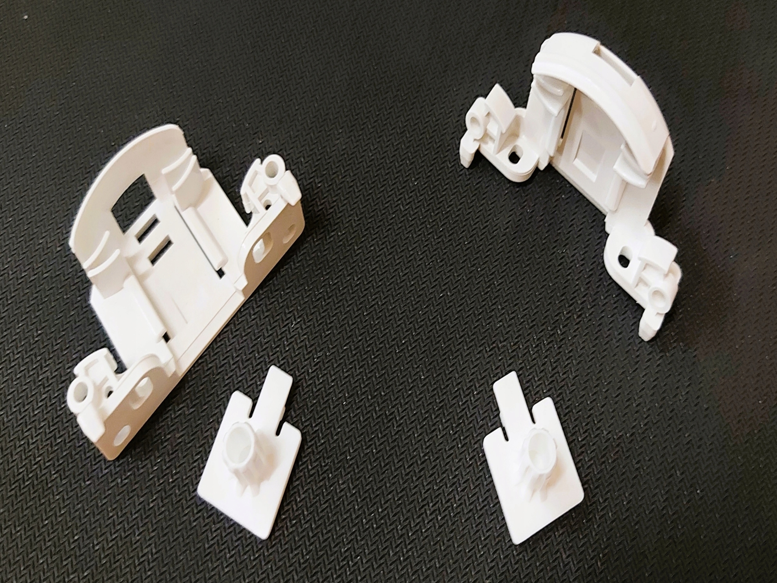 Zestaw naprawczy do rolety w kasecie Besta -prawy Marka Besta