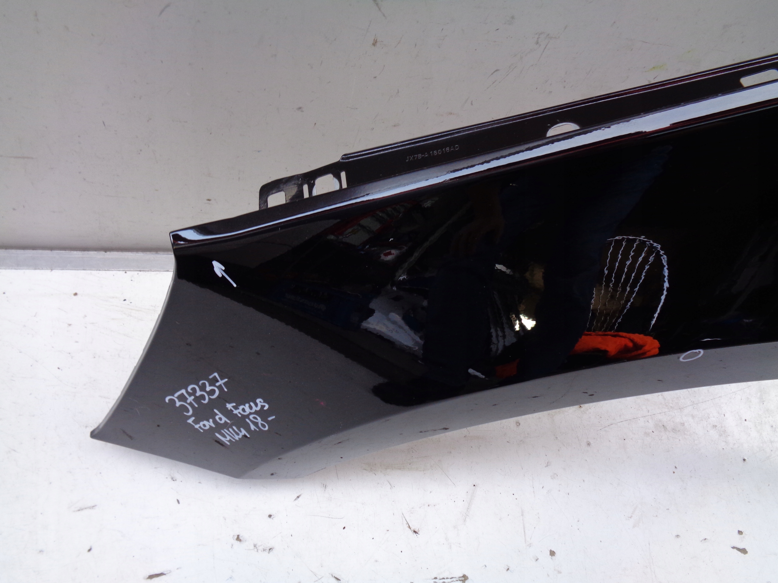 fender left front FORD FOCUS MK4 18- NR 37337