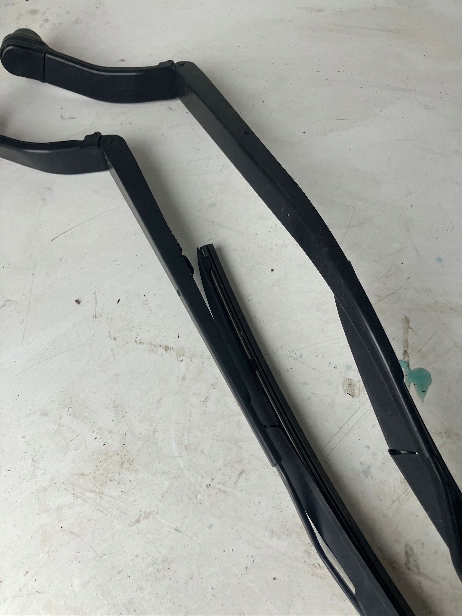 Wischerarme Scheibenwischer MITSUBISHI ECLIPSE CROSS
