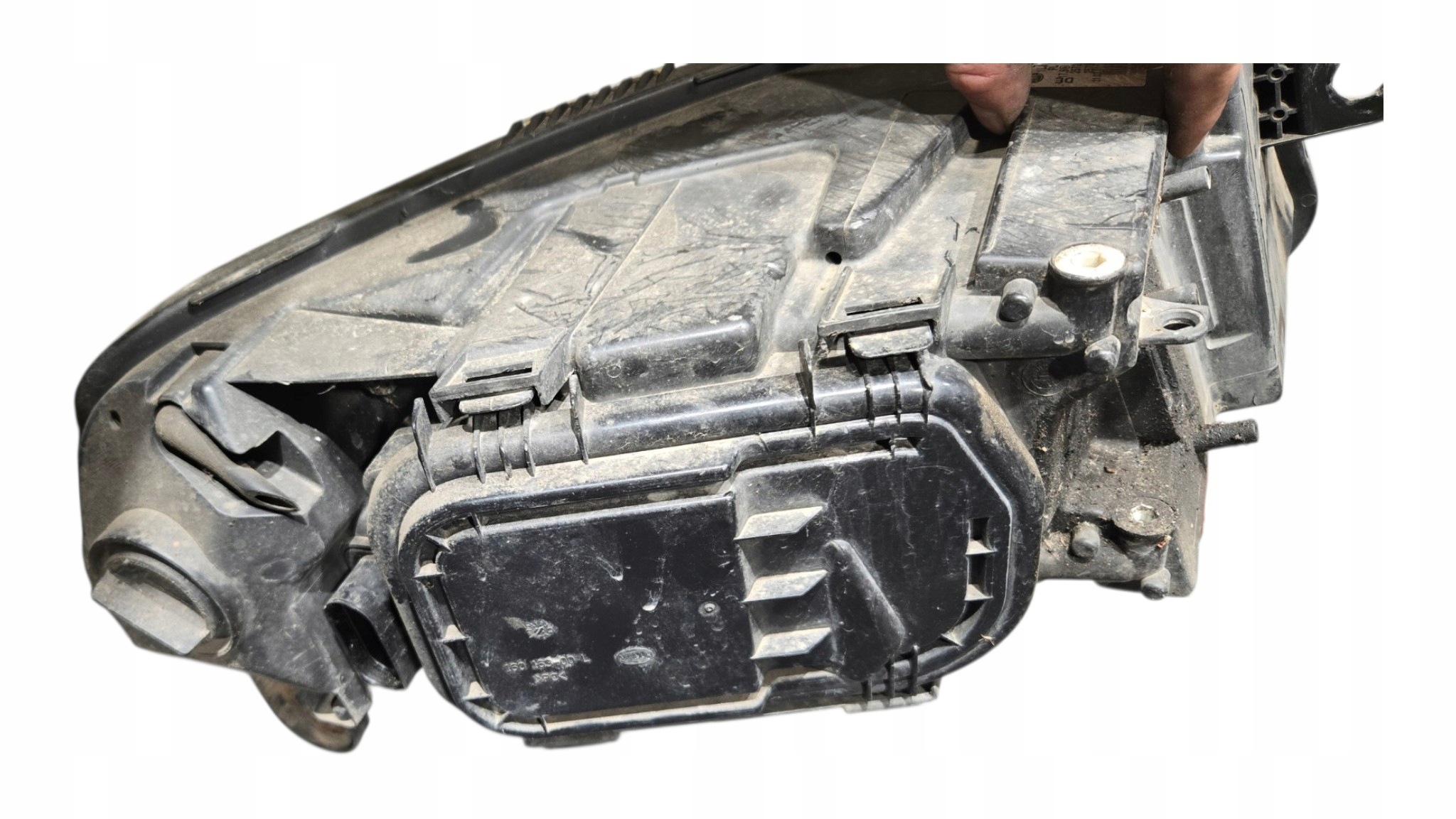 REFLEKTOR far lijevi prednji dio AUDI A6 C6 LIFT 4F0941003BK UK
