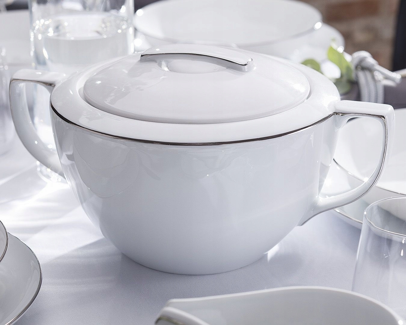 B325 Serwis Obiadowy 12/45 Platynowe City Porcelana Chodzież waza