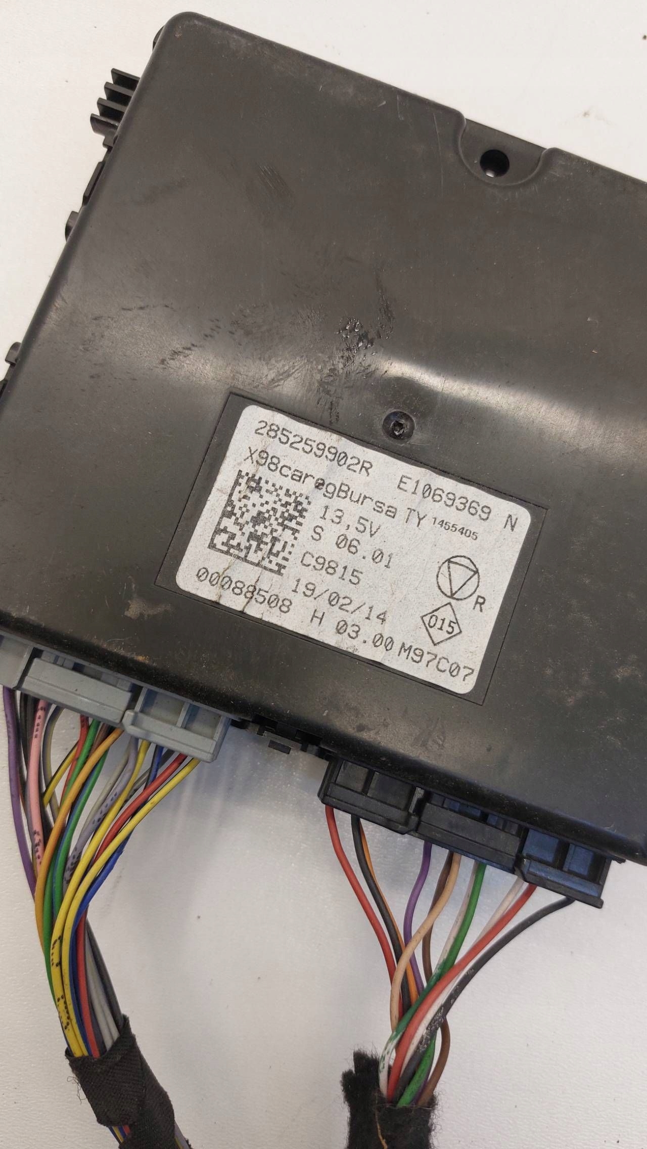 RENAULT CLIO IV comfort control unit computer 285259902R X98