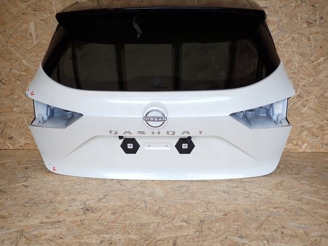 NISSAN QASHQAI III J12 21- boot doors rear part