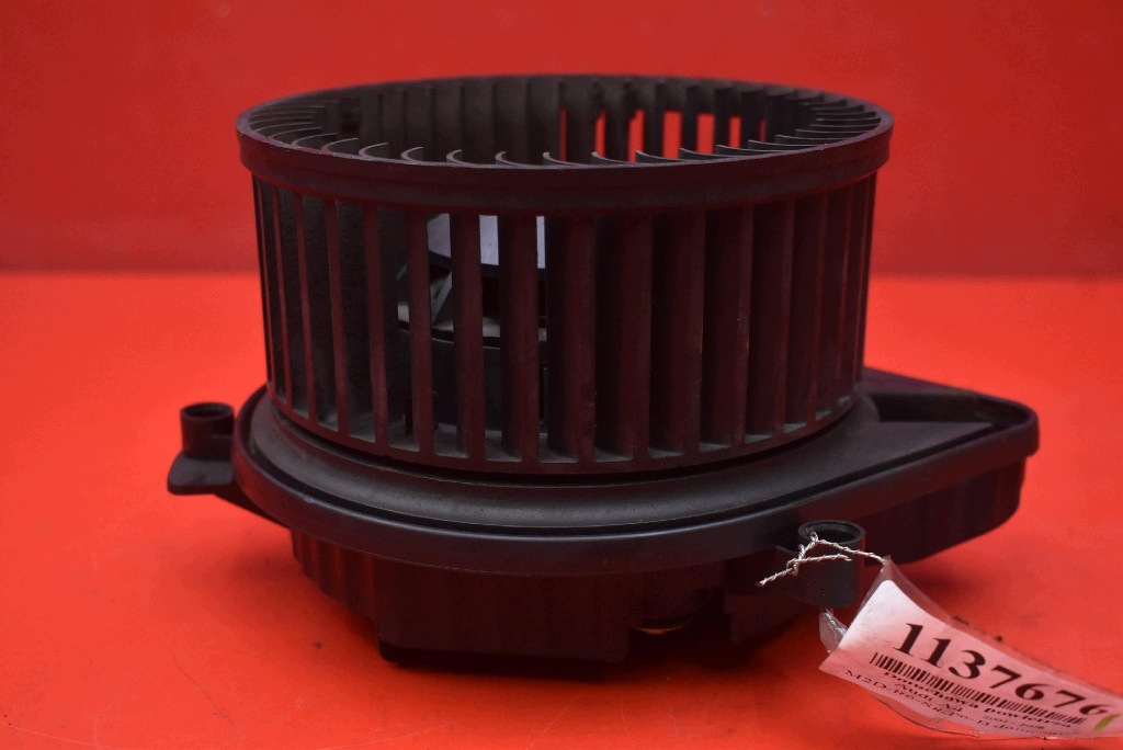 kúrenie ventilátor klími EU 8E1820021E AUDI A4 B7 04-08