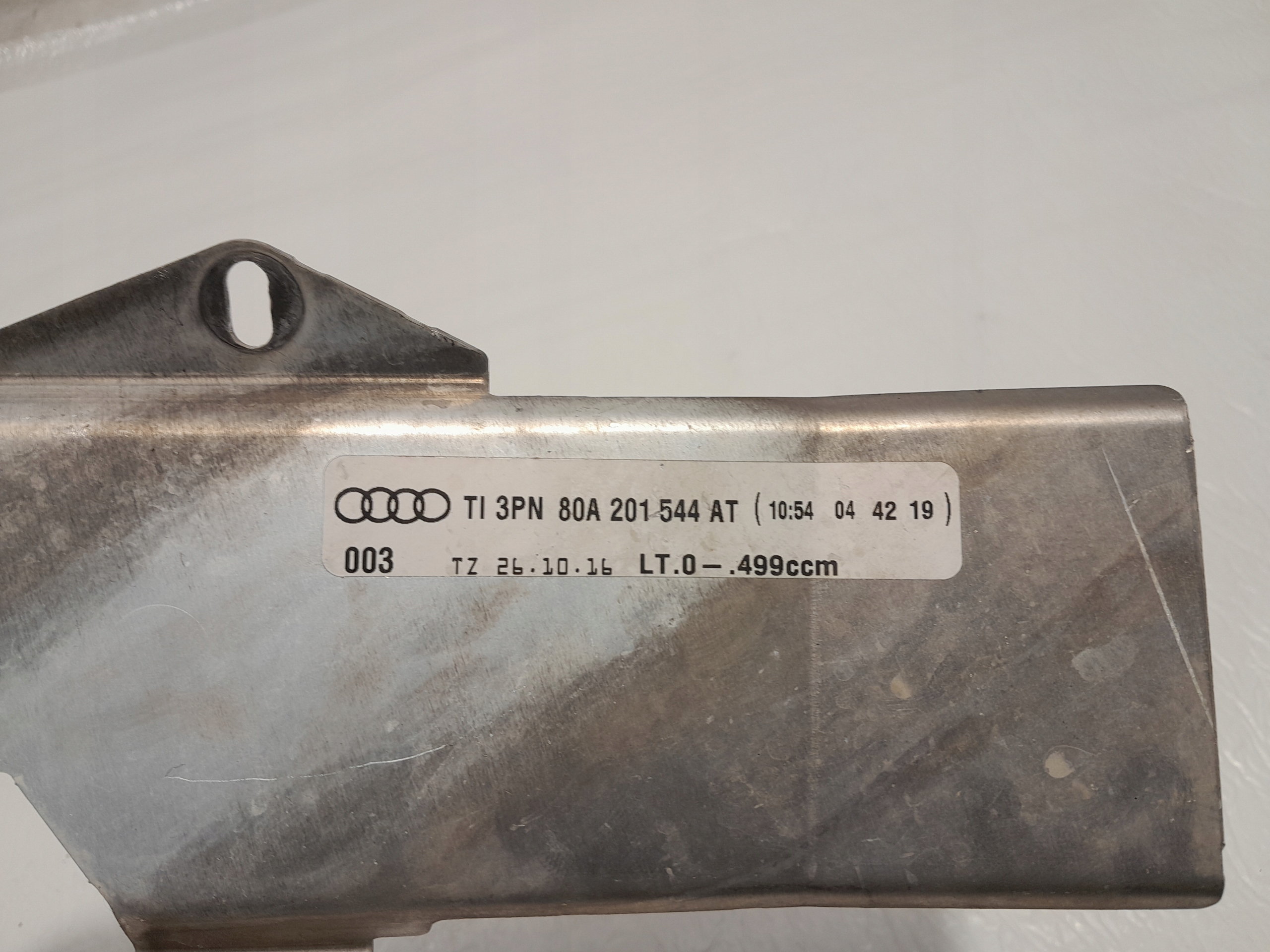 AUDI Q5 80A Support plaque PRZEWODOW Carburant 80A201544AT